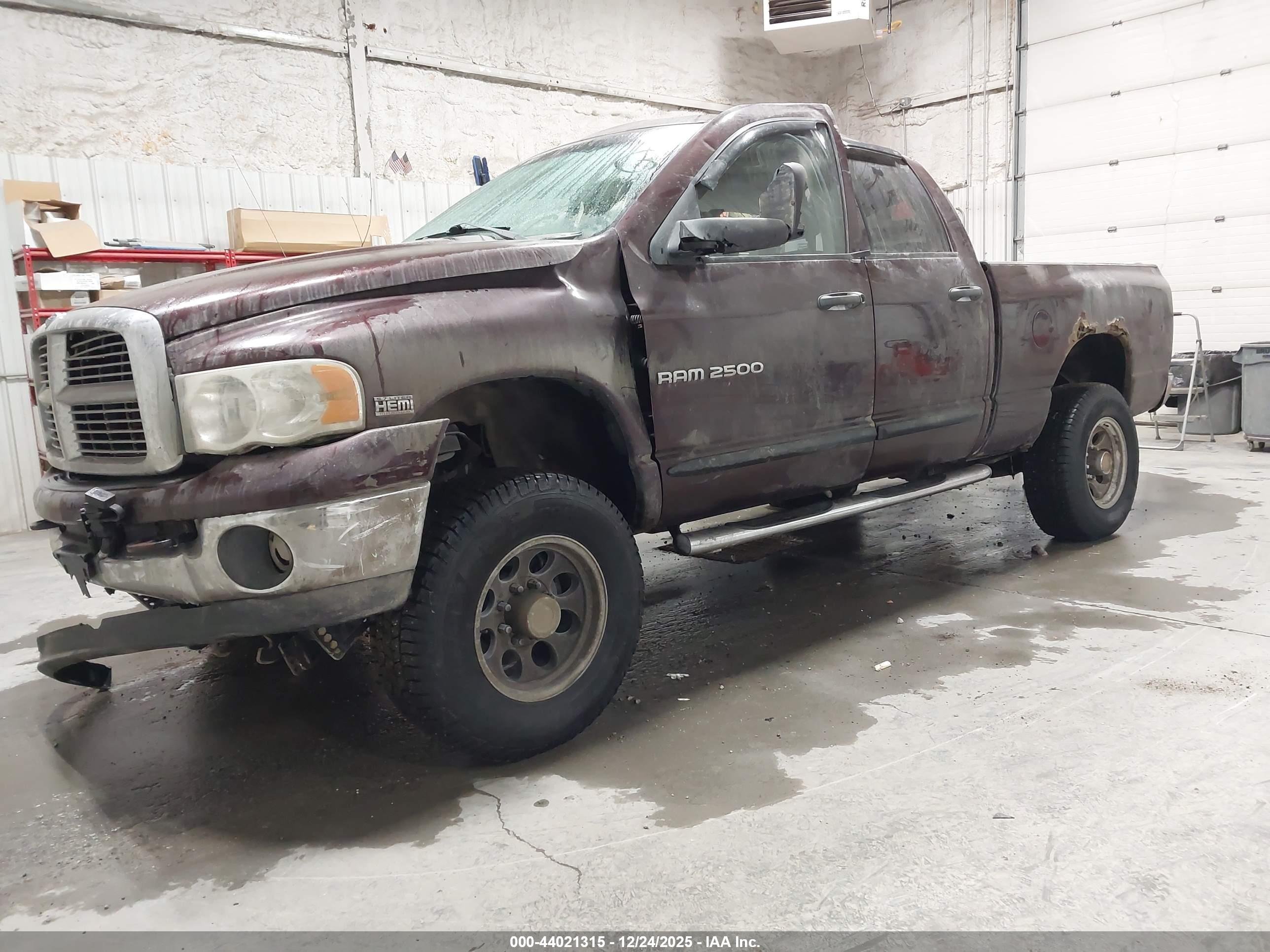 DODGE RAM image 2