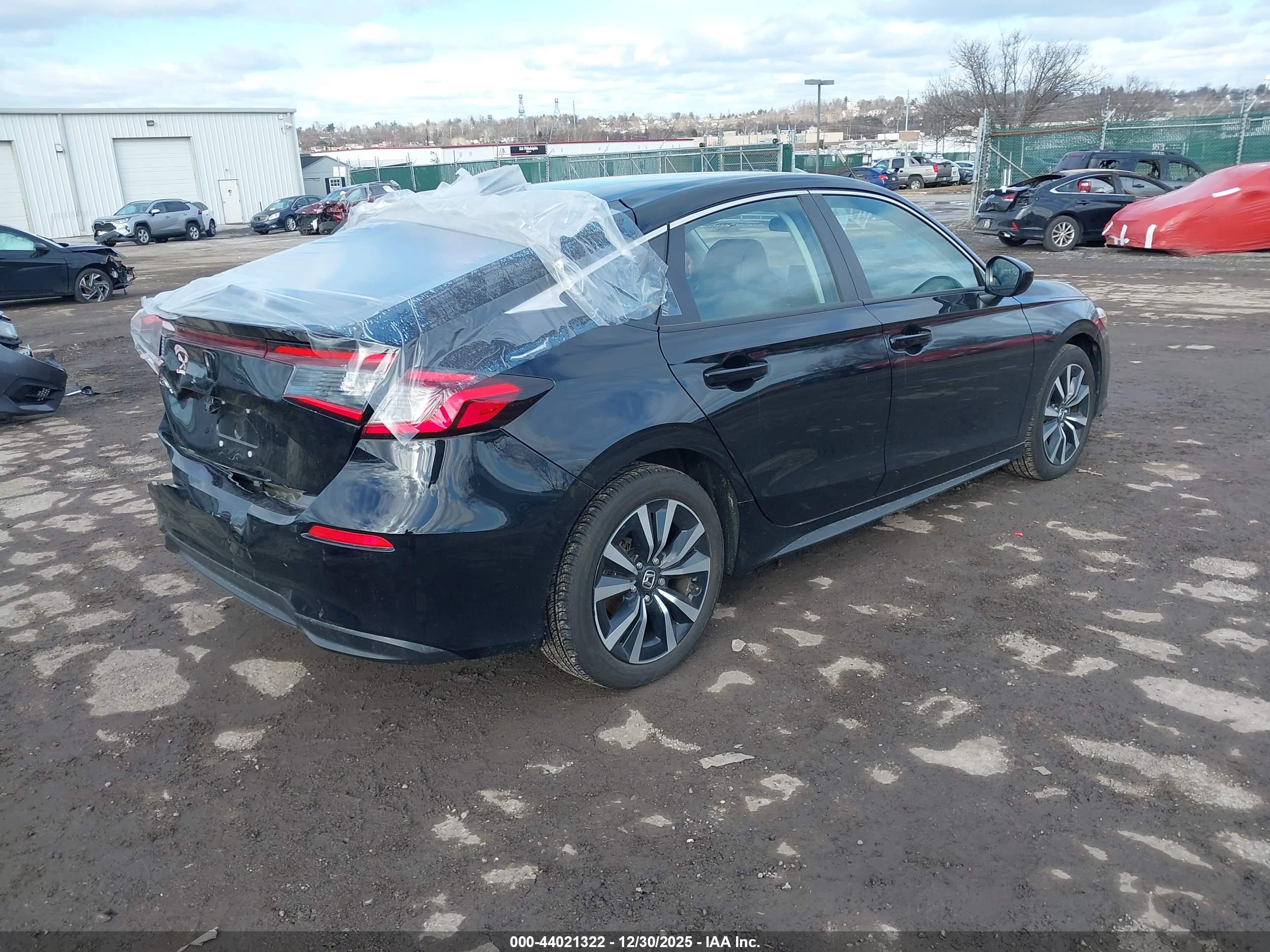 HONDA CIVIC image 4