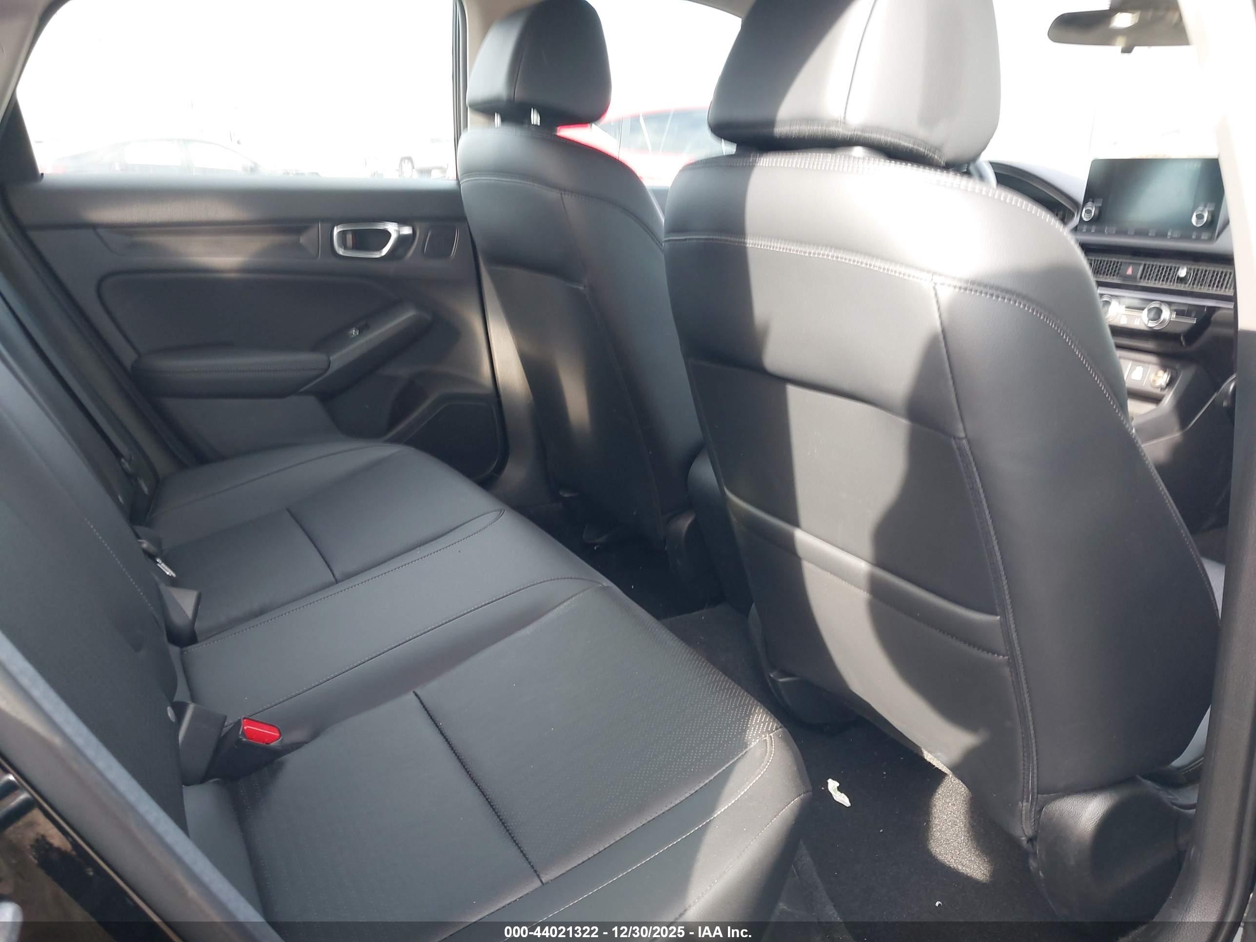HONDA CIVIC image 8