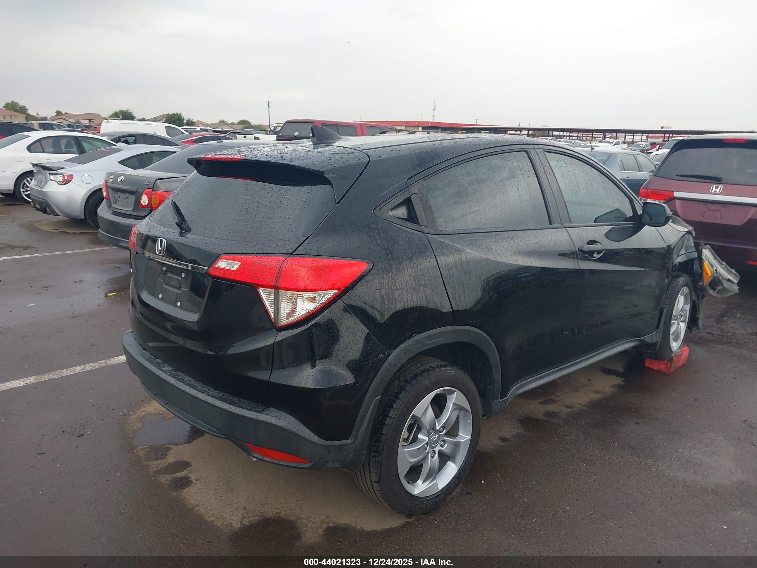 HONDA HR-V image 4