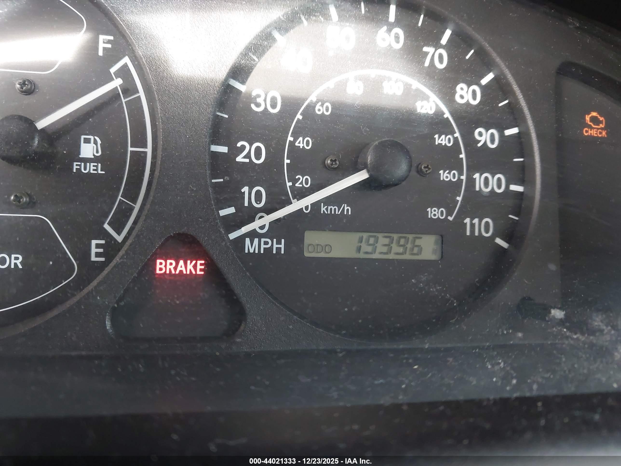 TOYOTA COROLLA image 7