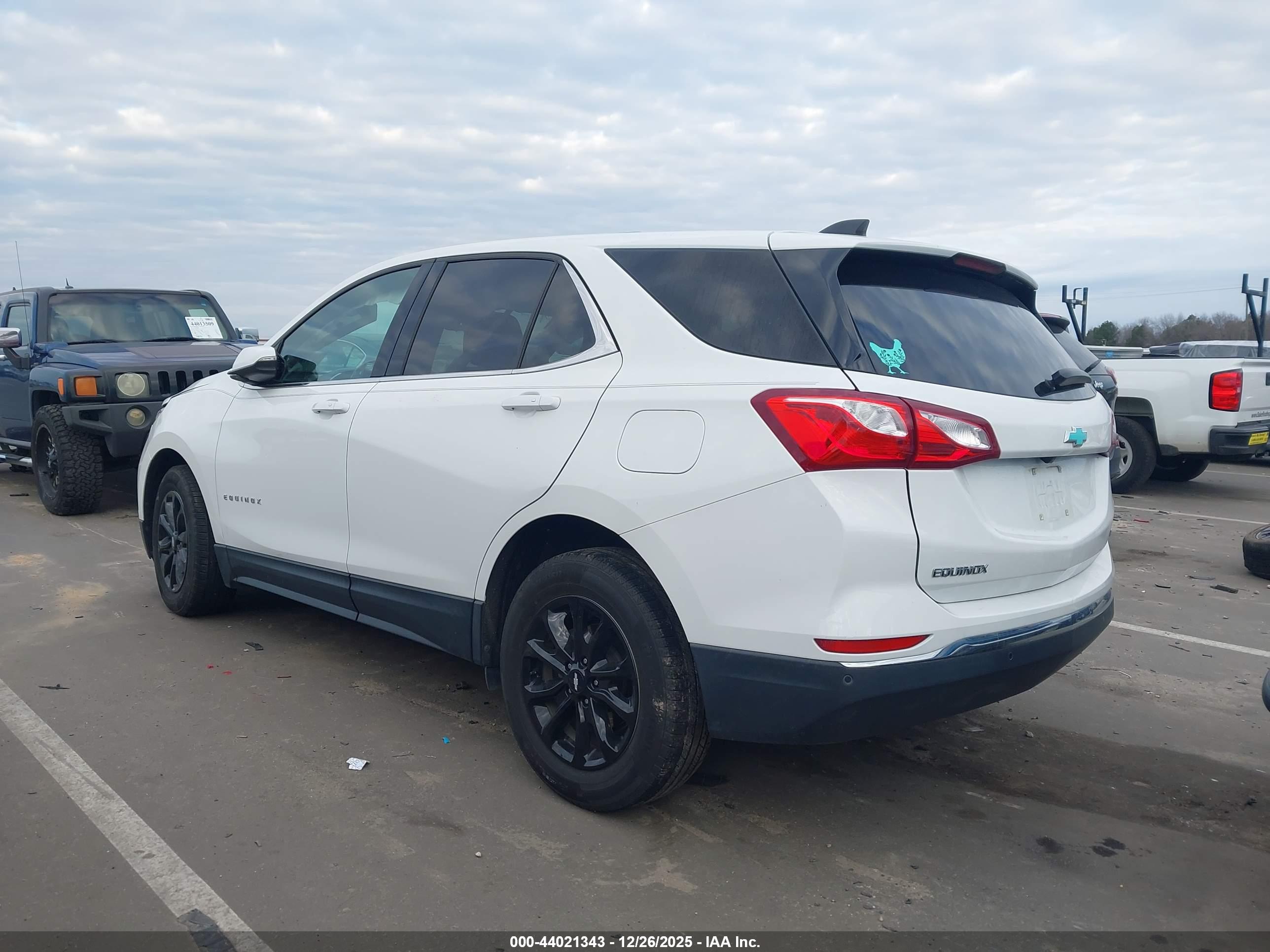 CHEVROLET EQUINOX image 3