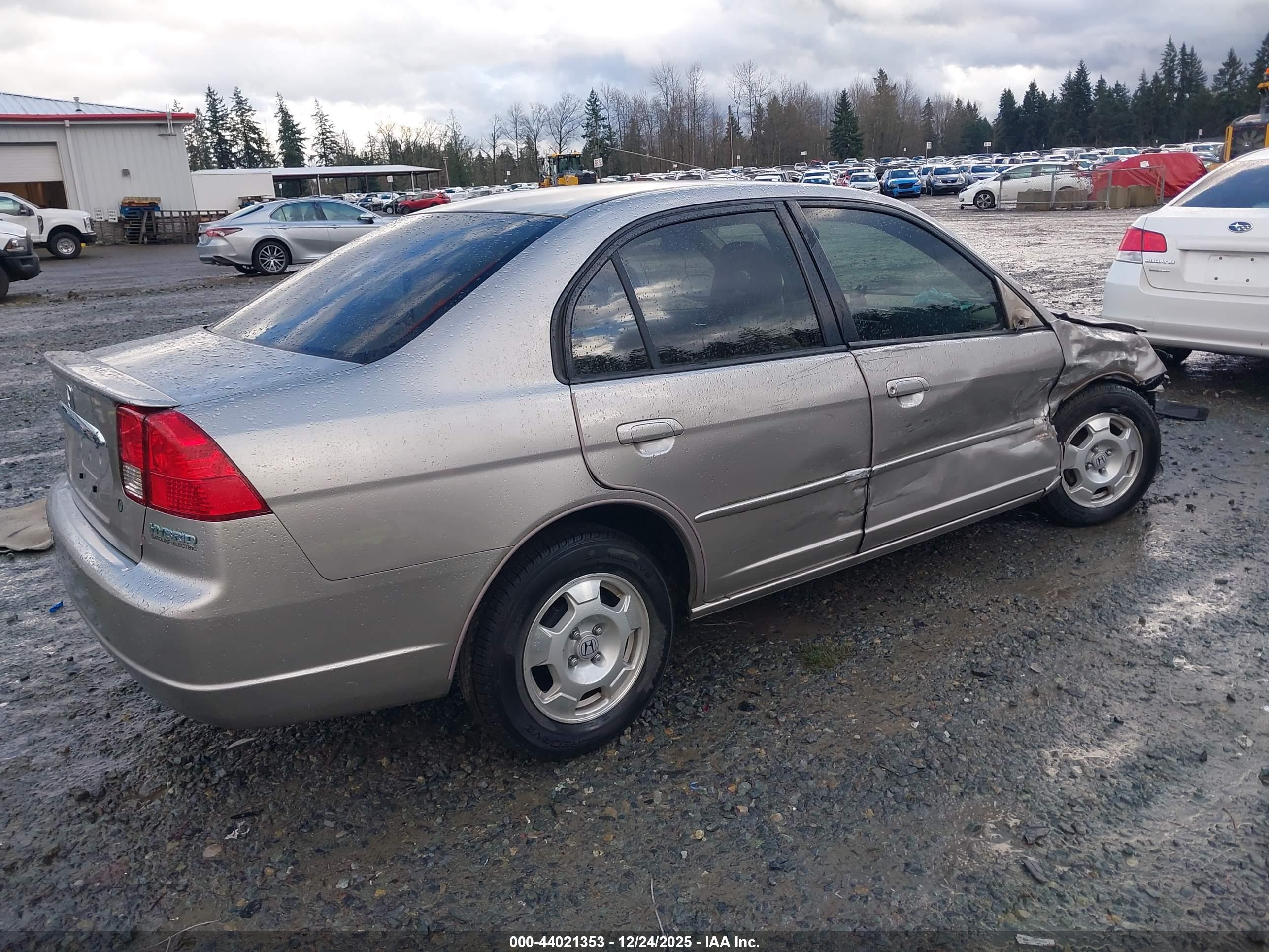 HONDA CIVIC image 4