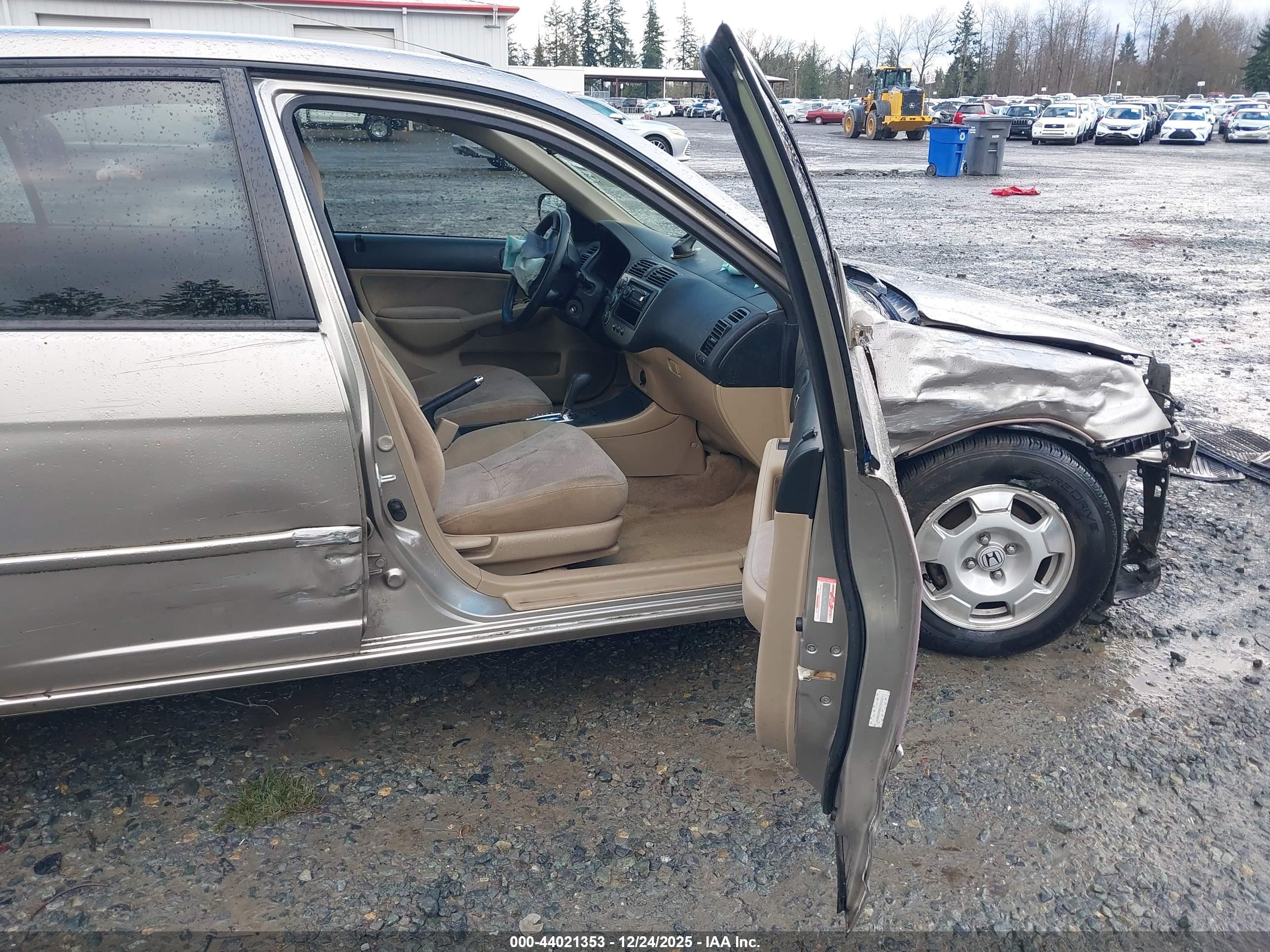 HONDA CIVIC image 5