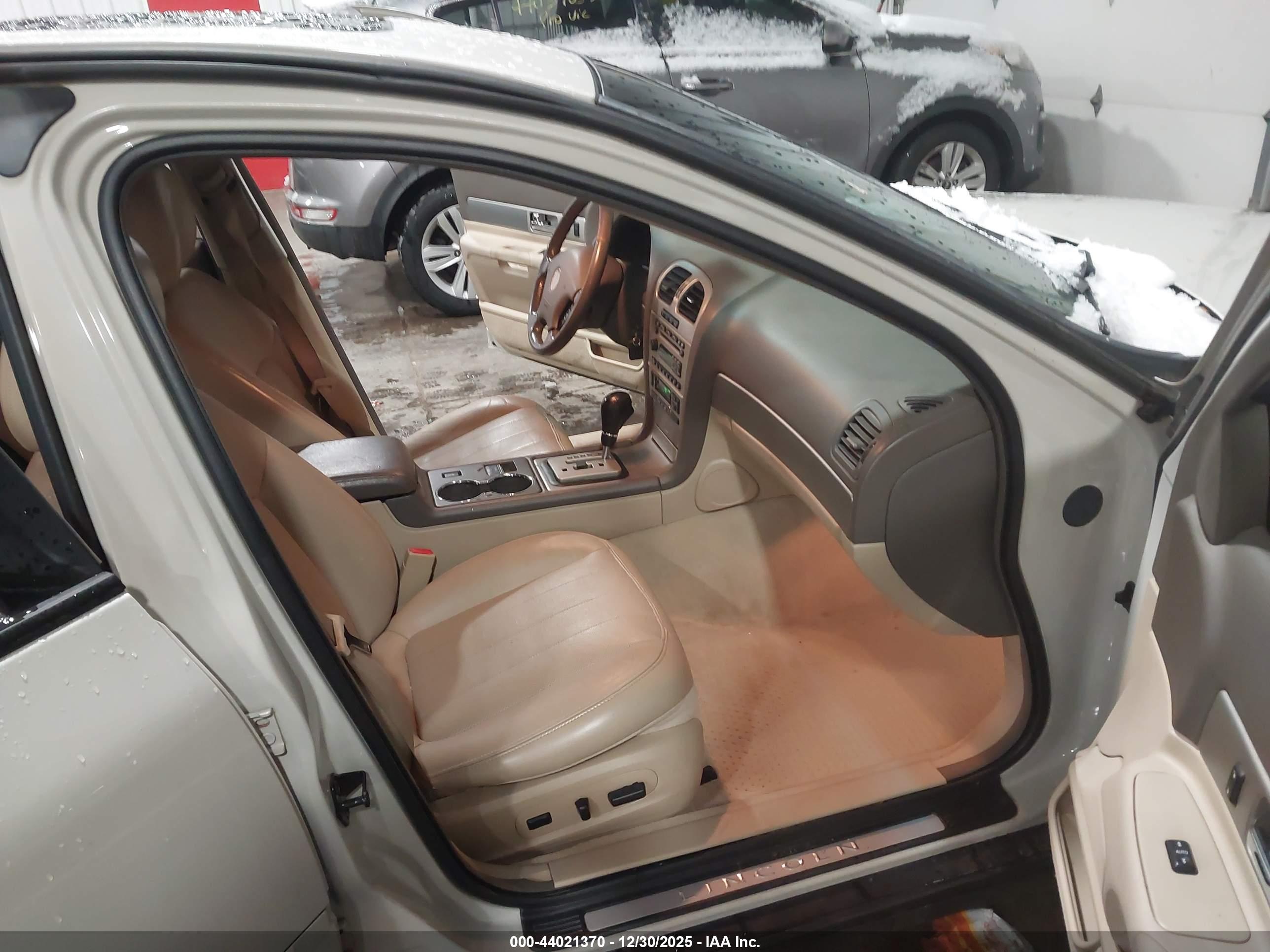 LINCOLN LS image 5