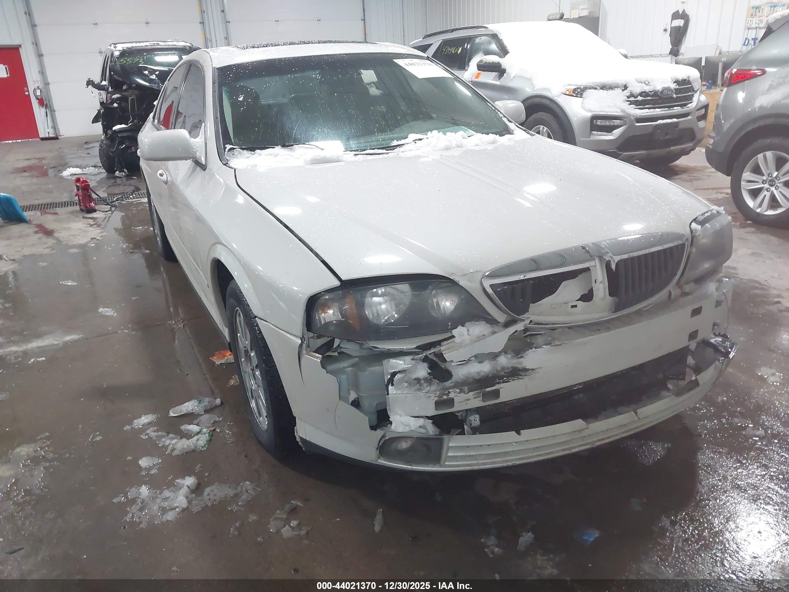 LINCOLN LS image 6