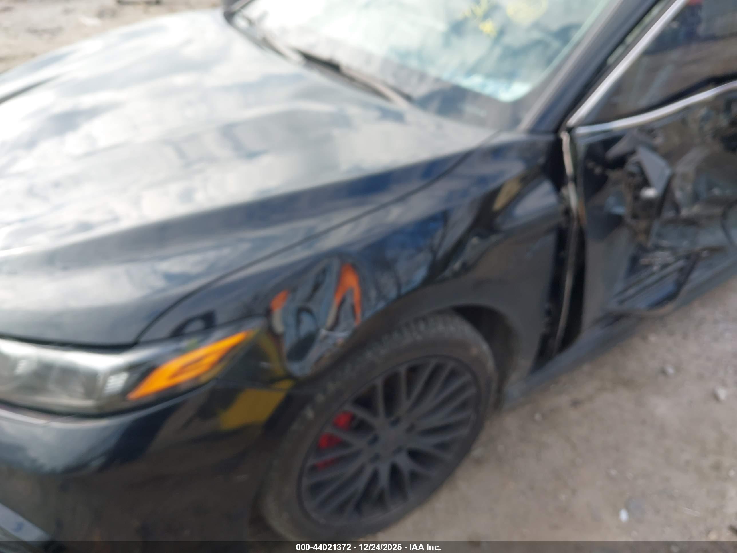 TOYOTA CAMRY image 6