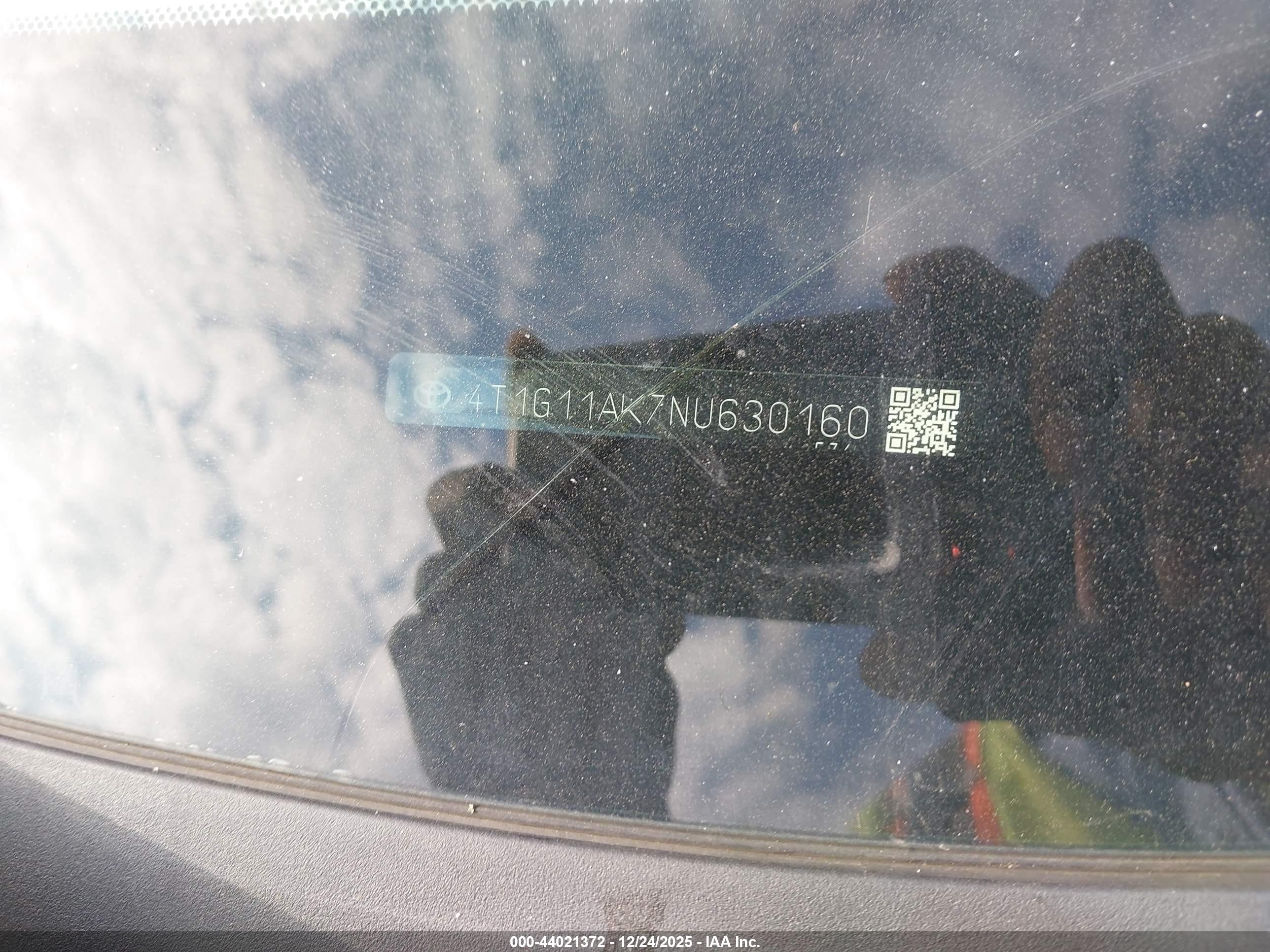TOYOTA CAMRY image 9