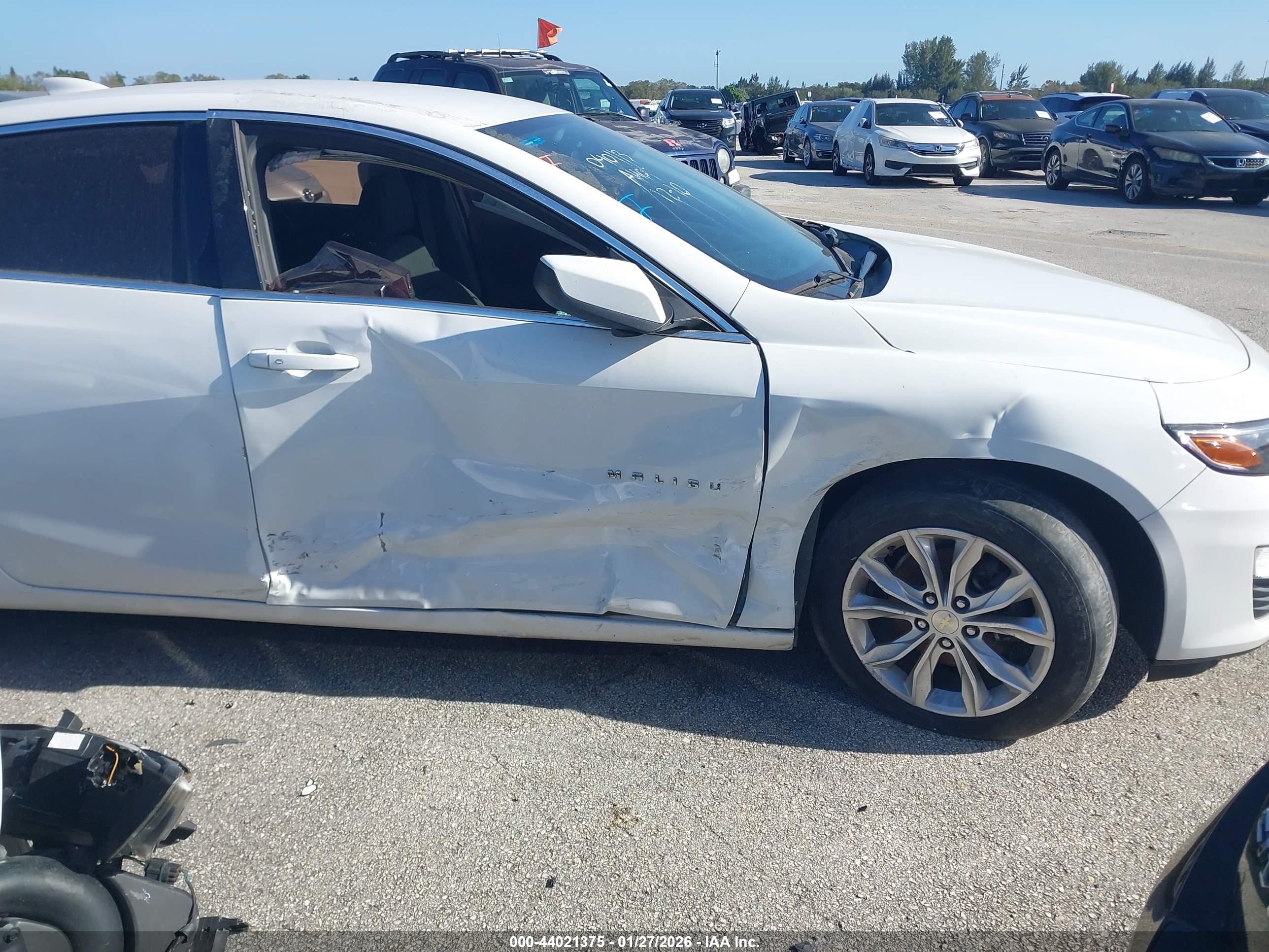 CHEVROLET MALIBU image 6