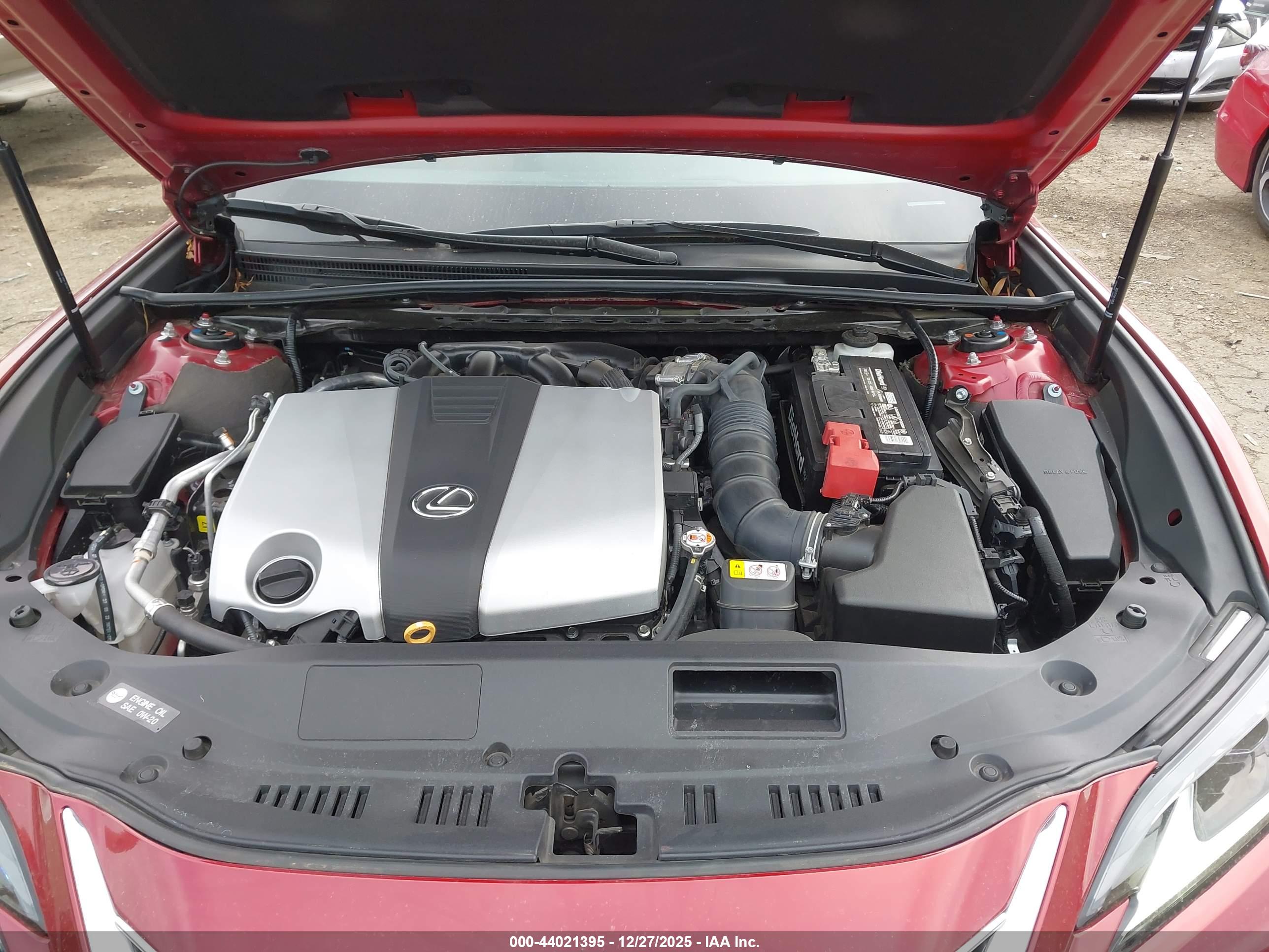 LEXUS ES image 10
