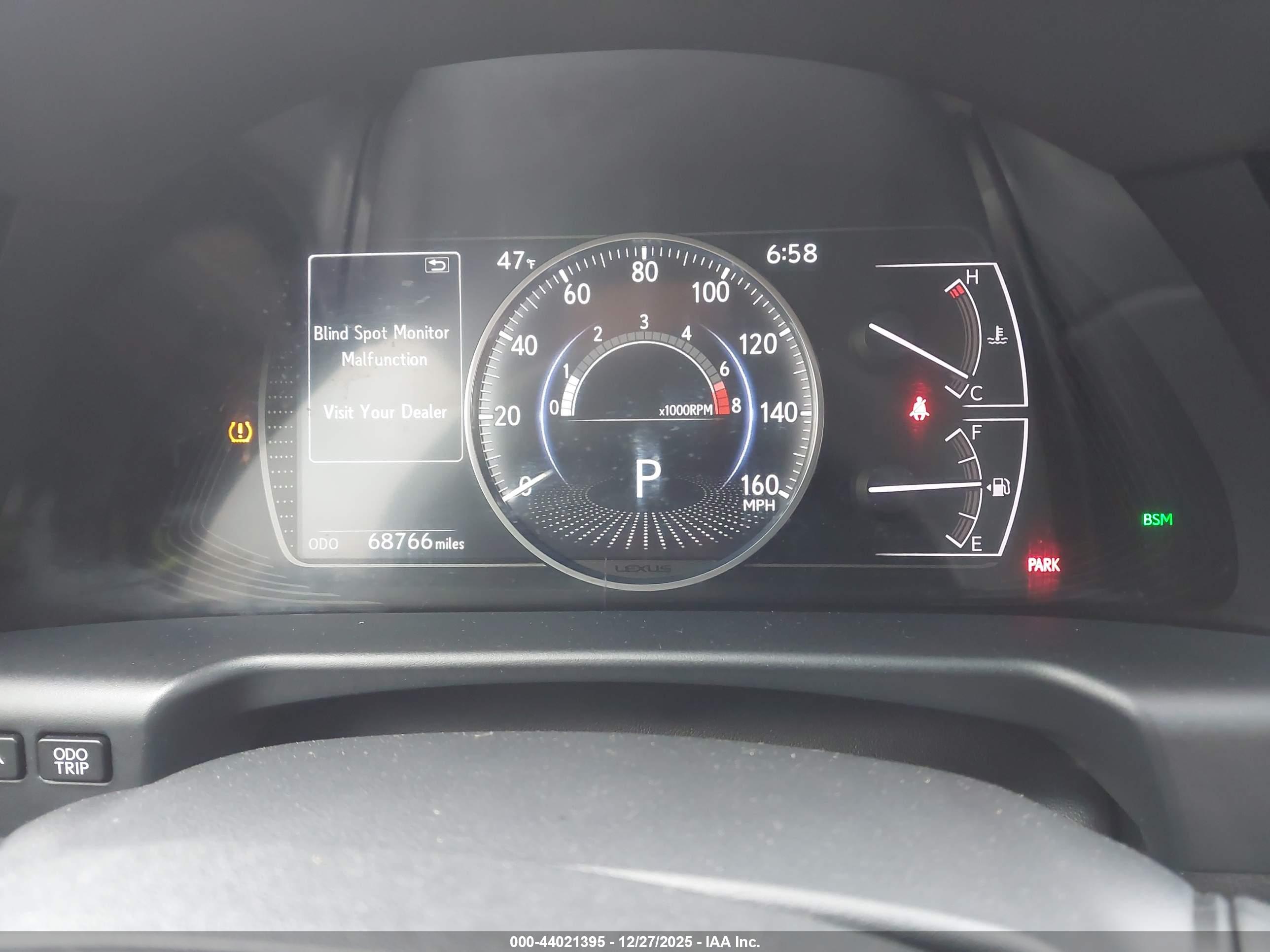 LEXUS ES image 7