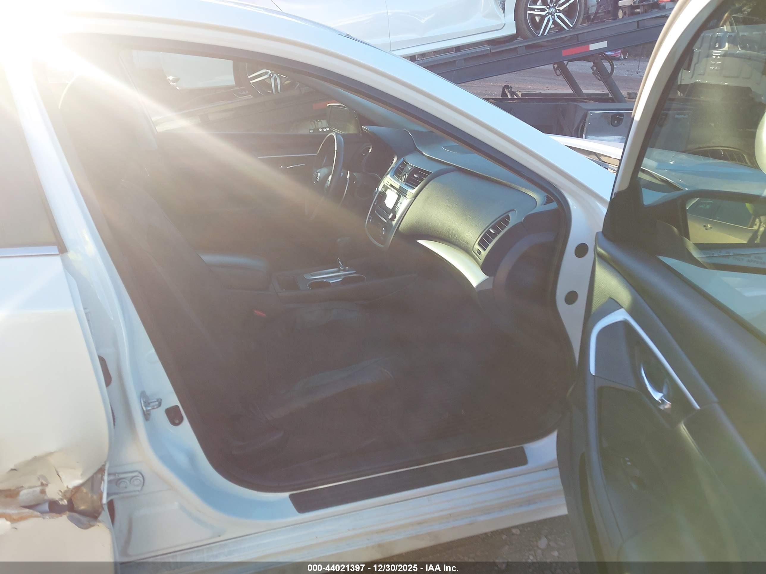 NISSAN ALTIMA image 5