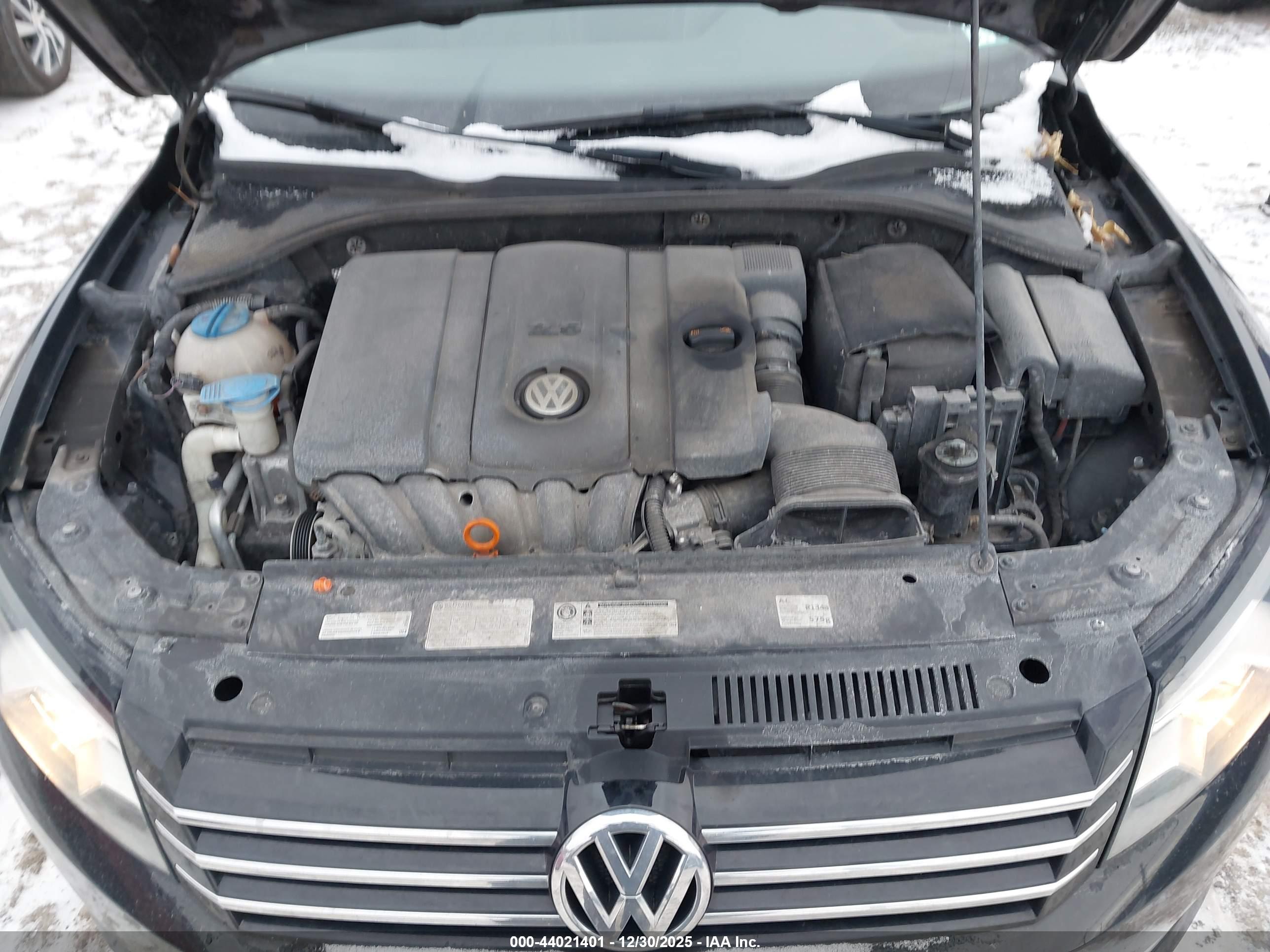 VOLKSWAGEN PASSAT image 10