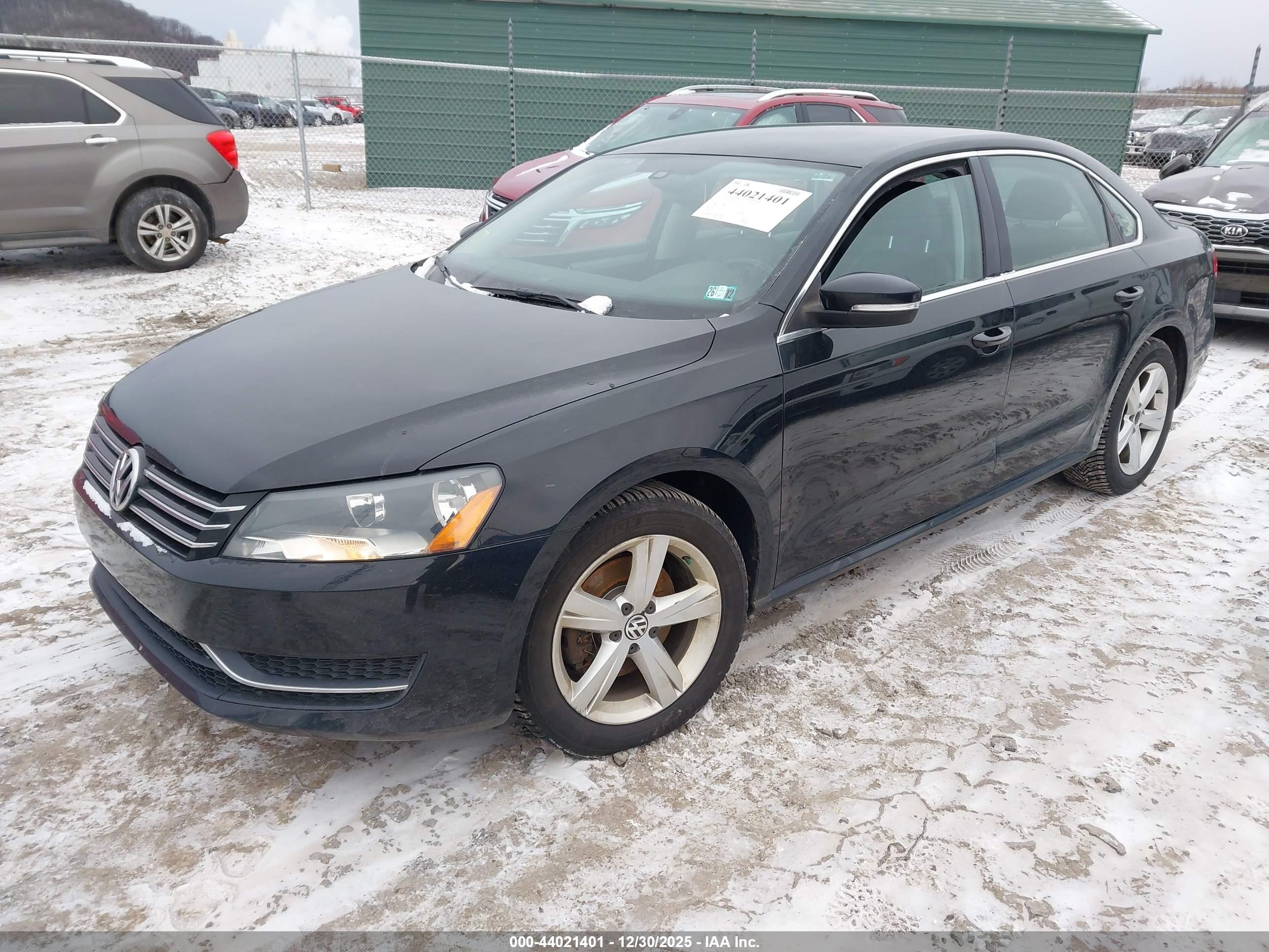 VOLKSWAGEN PASSAT image 2