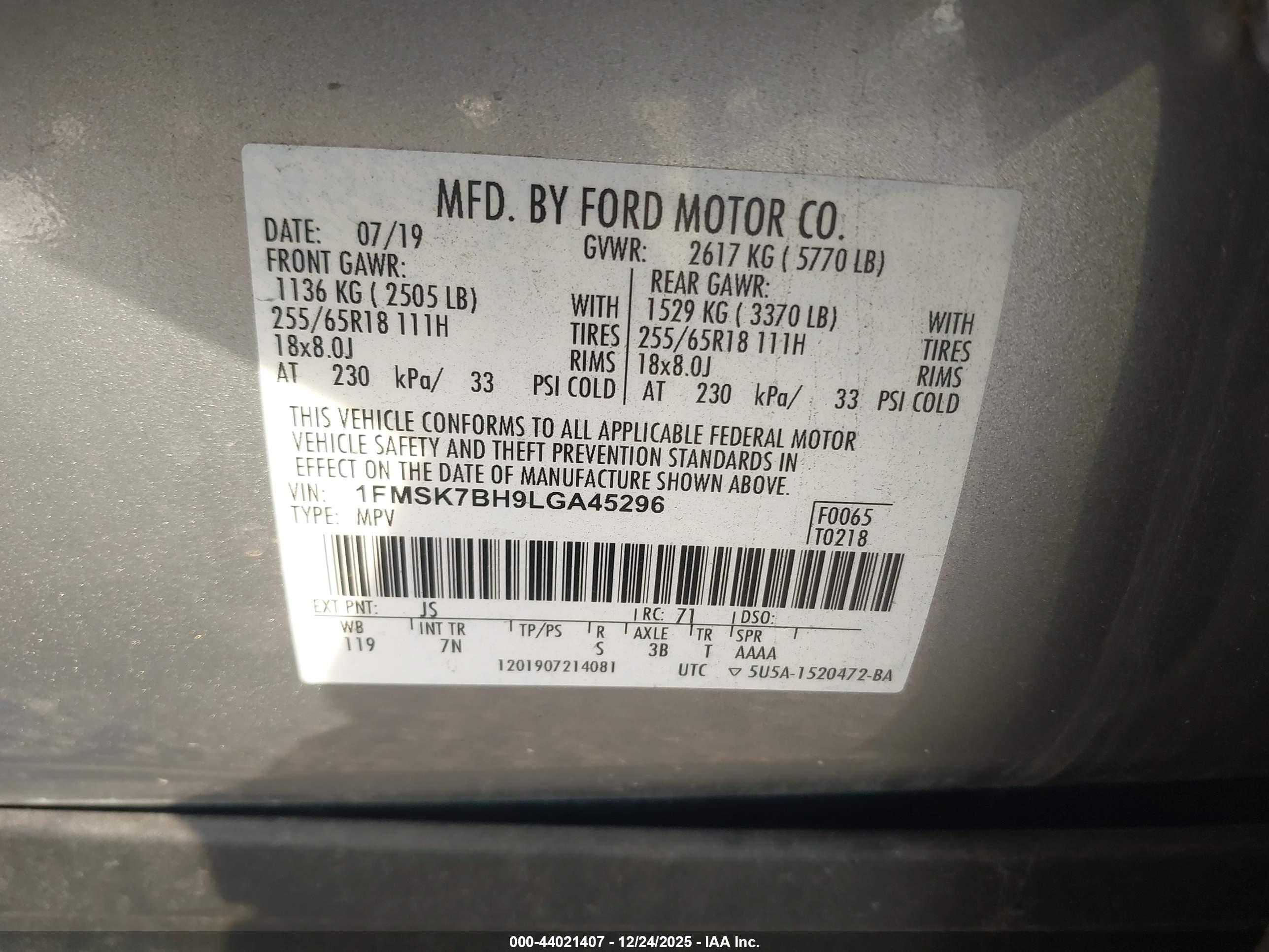 FORD EXPLORER image 9