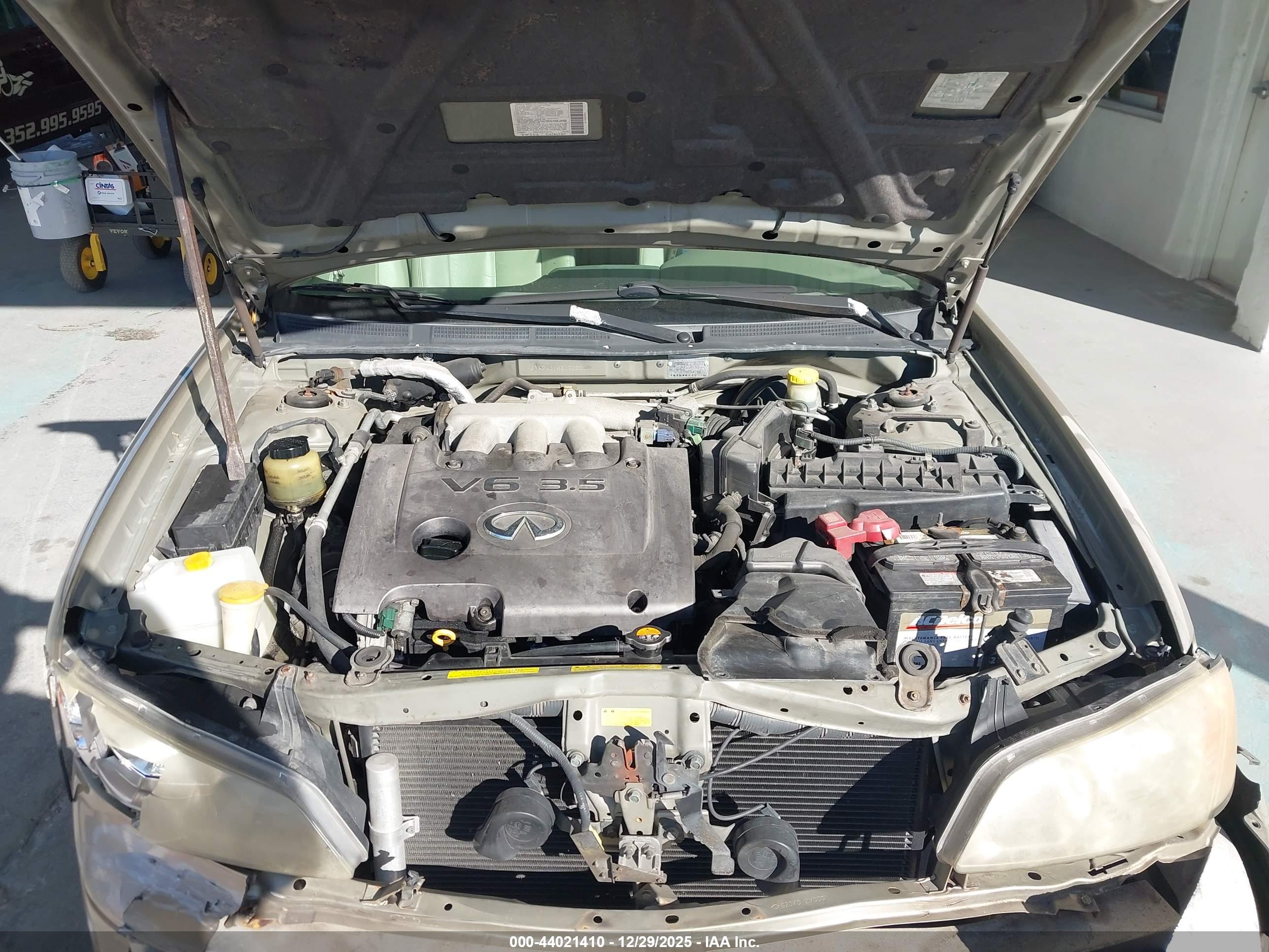 INFINITI I35 image 10