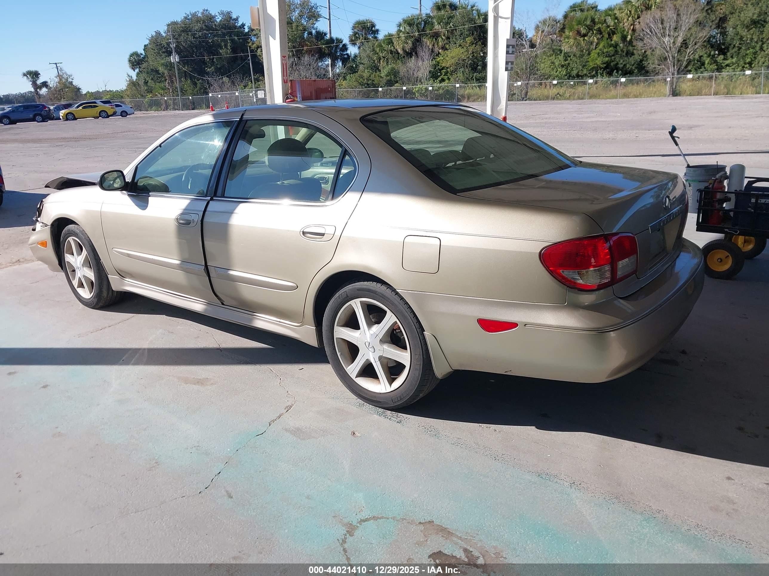 INFINITI I35 image 3