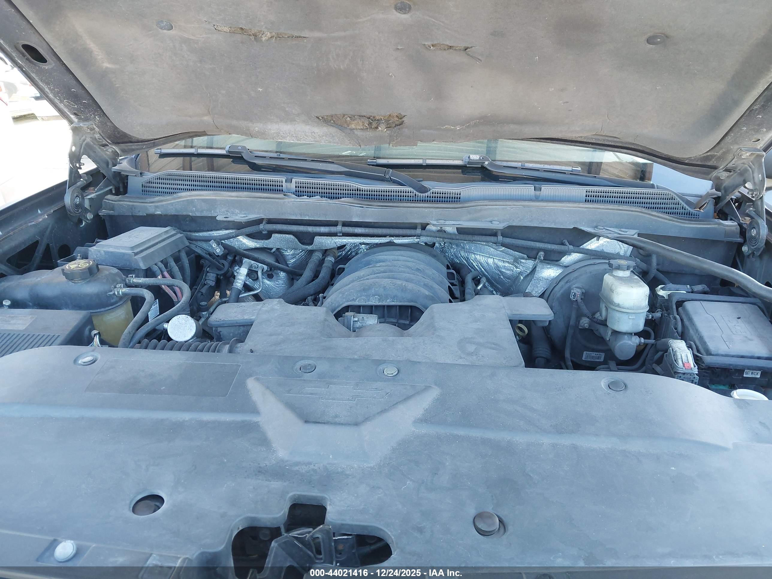 CHEVROLET SILVERADO image 10
