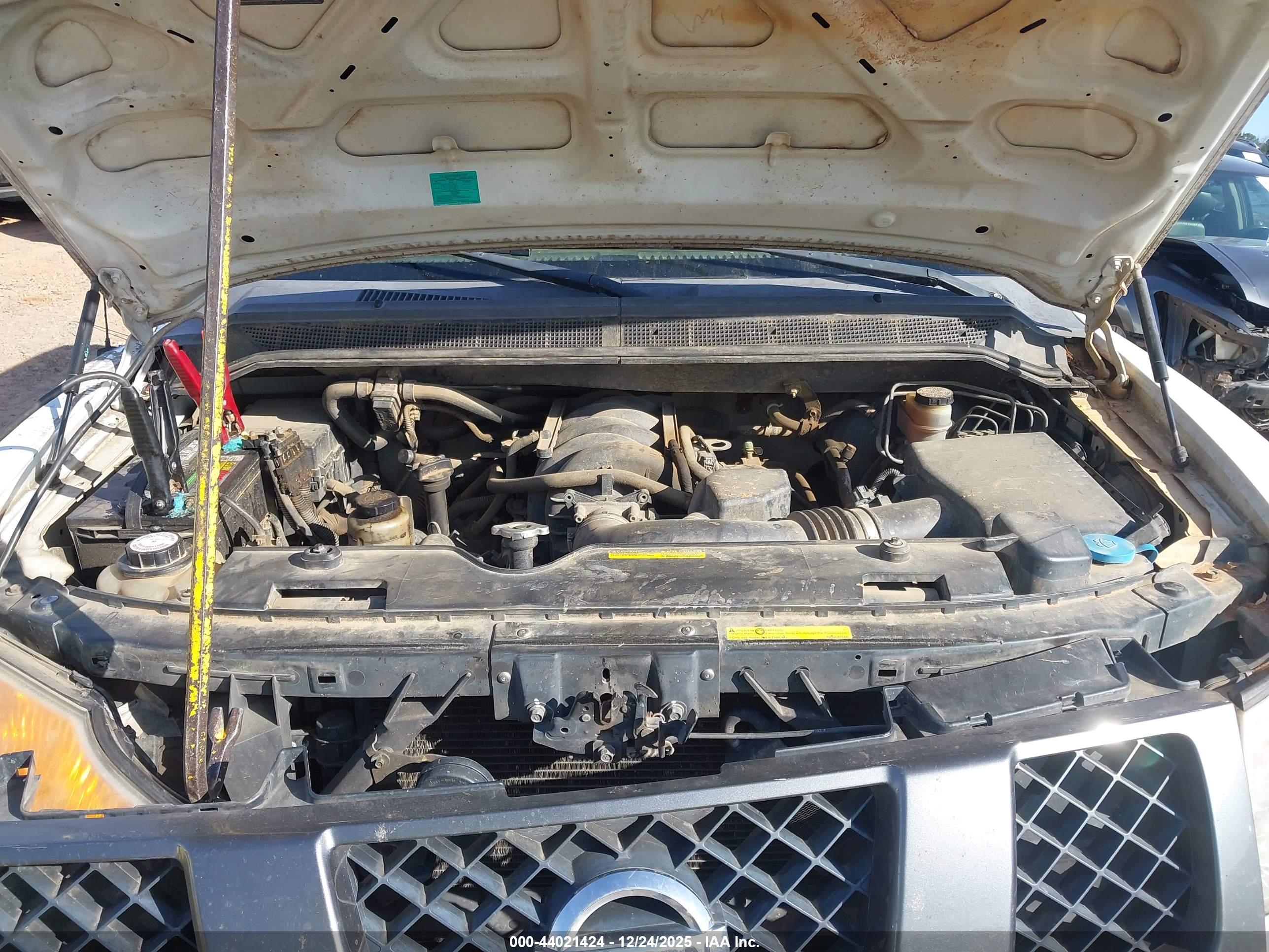 NISSAN TITAN image 10