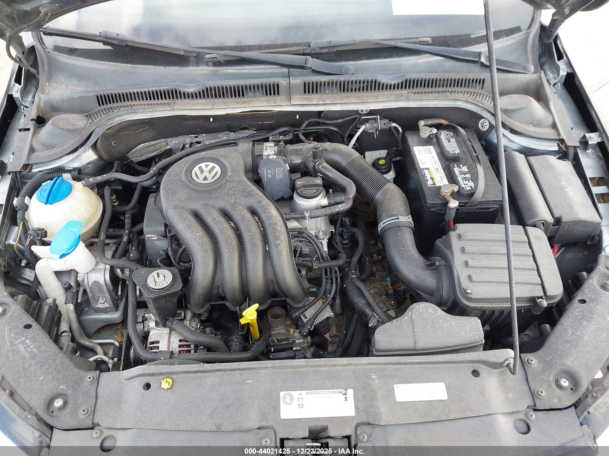 VOLKSWAGEN JETTA image 10