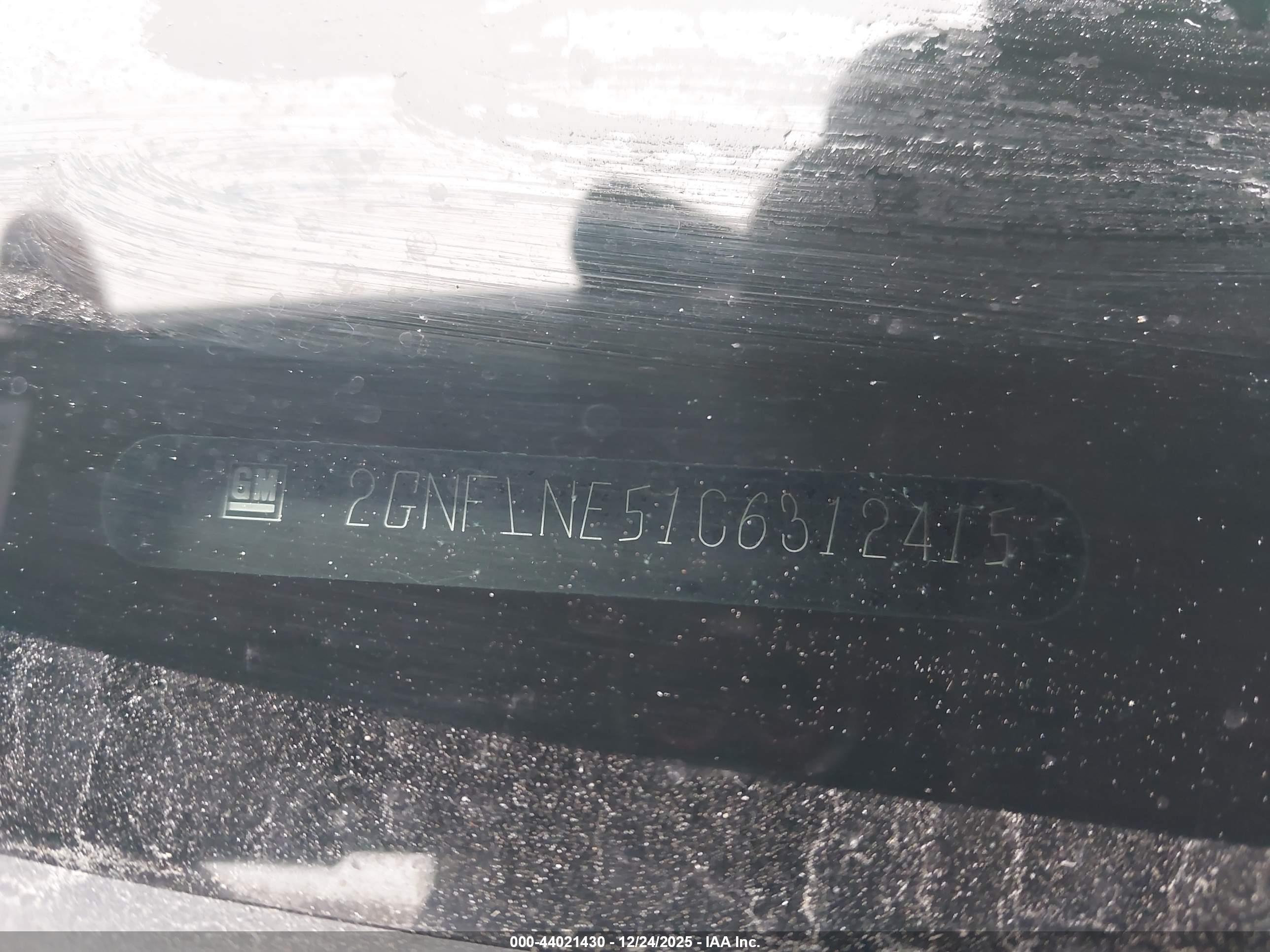 CHEVROLET EQUINOX image 9