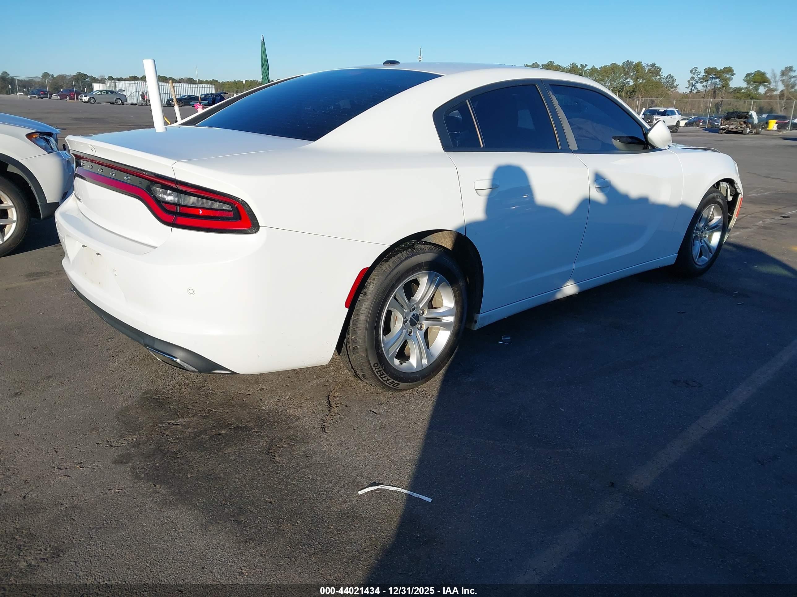 DODGE CHARGER image 4