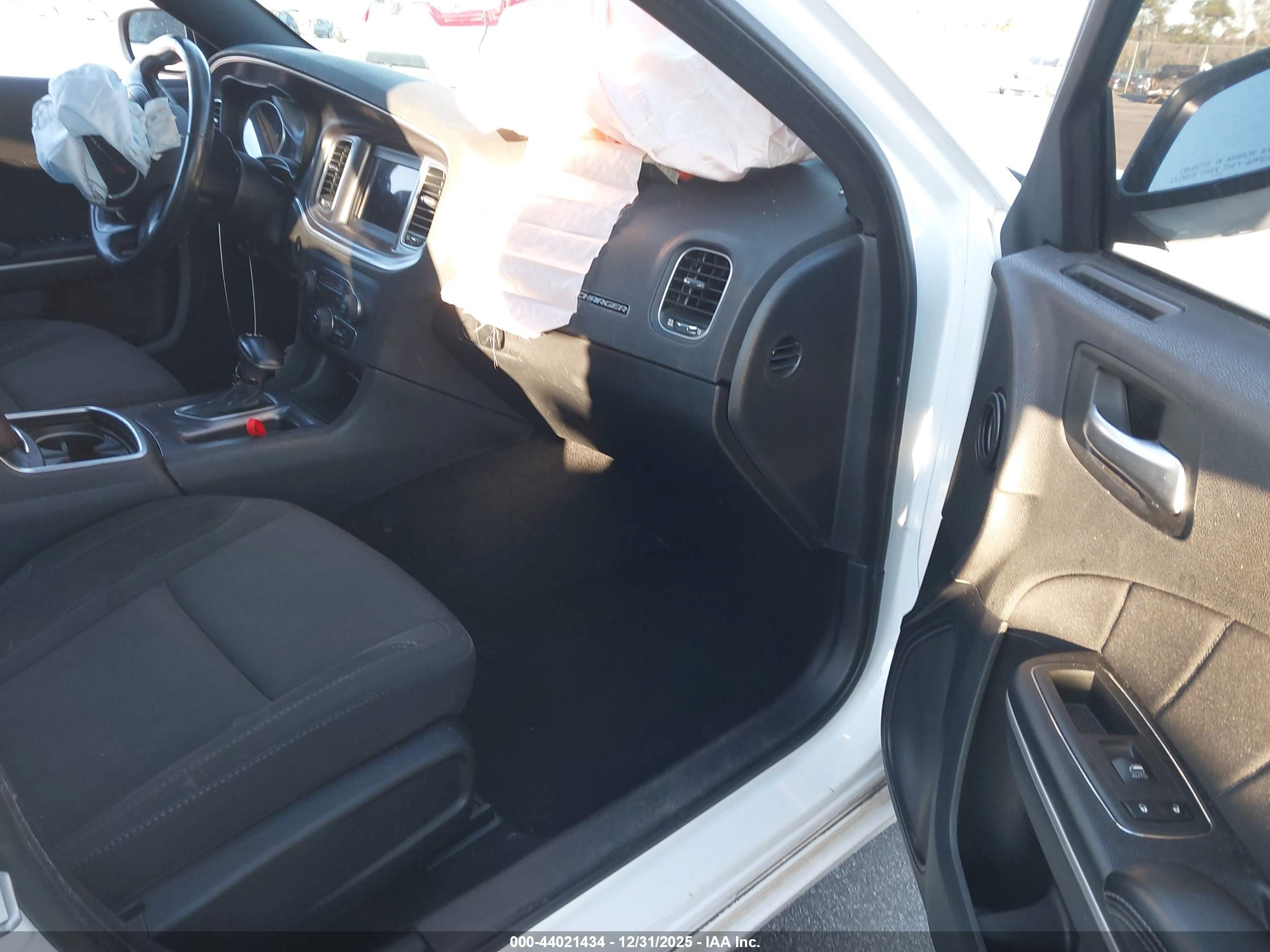 DODGE CHARGER image 5