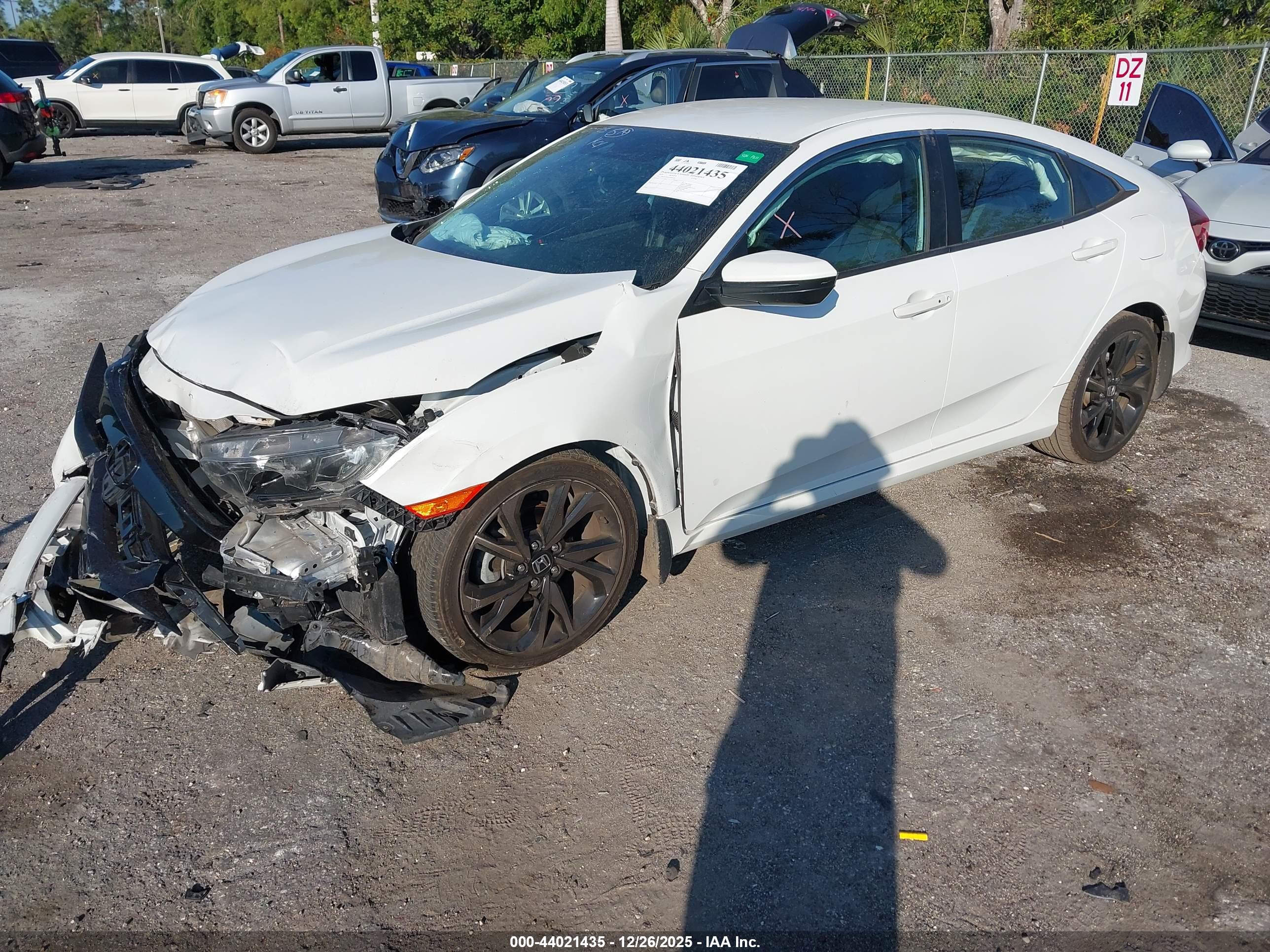 HONDA CIVIC image 2