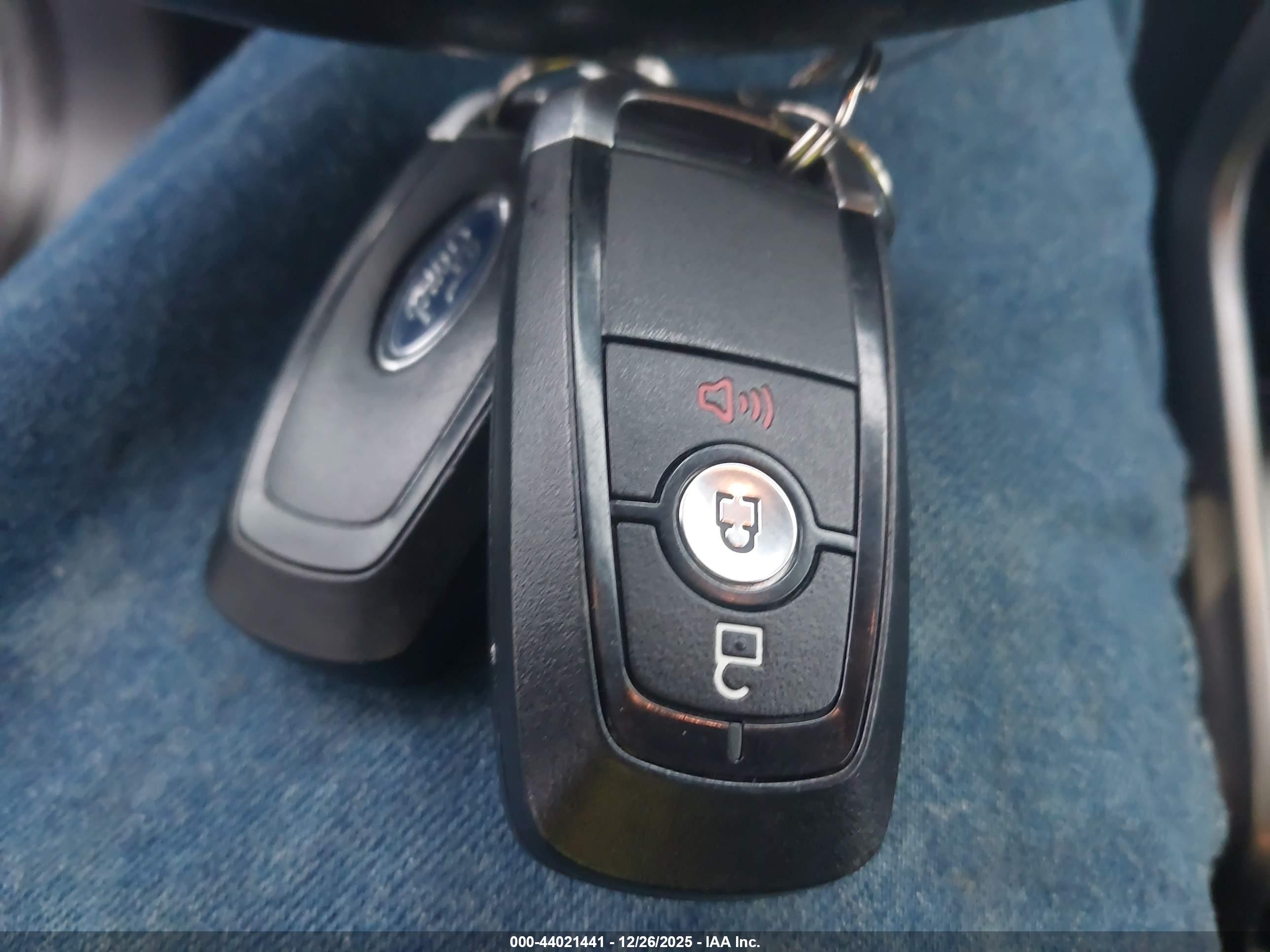 FORD ECOSPORT image 11