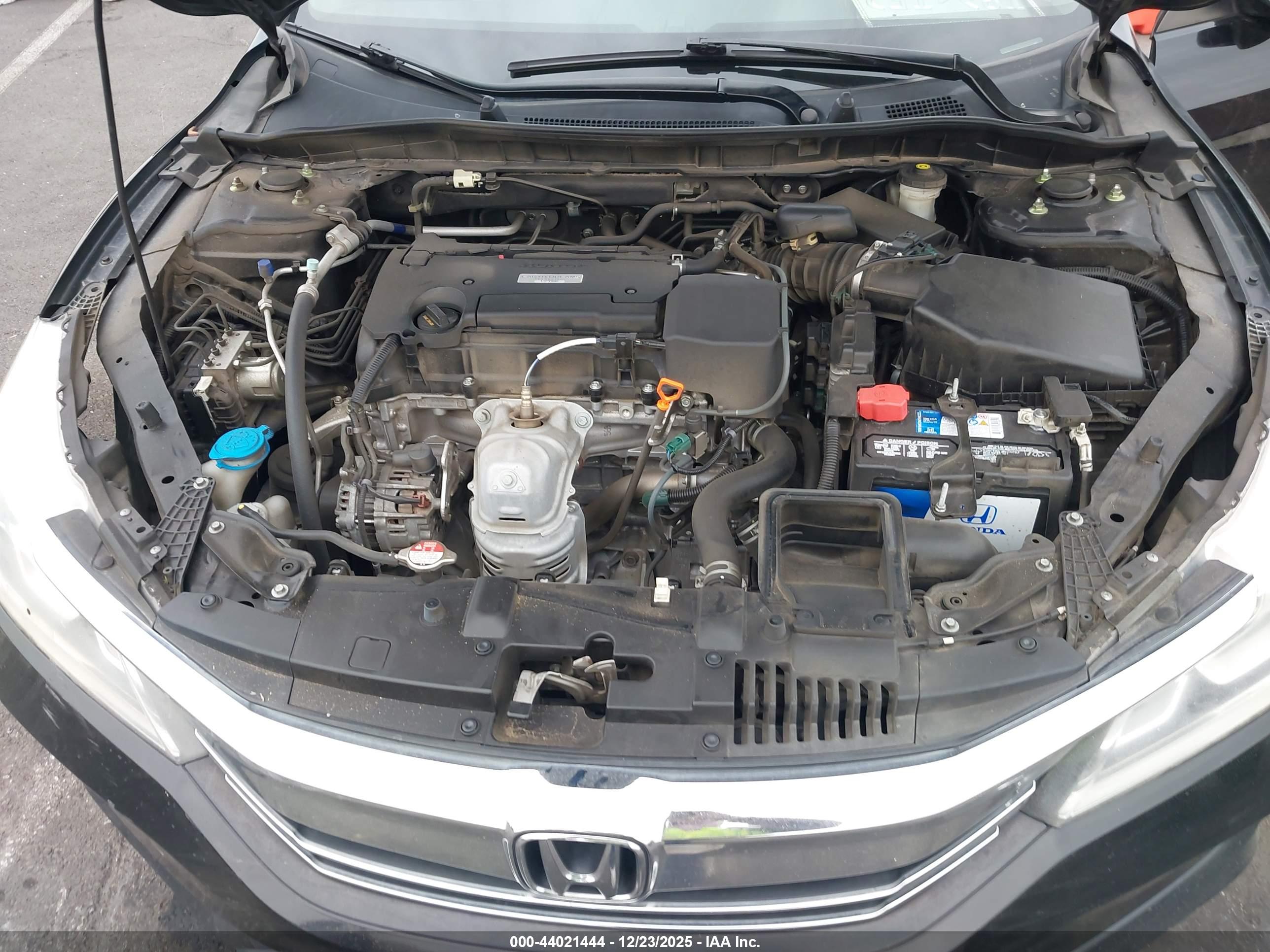 HONDA ACCORD image 10