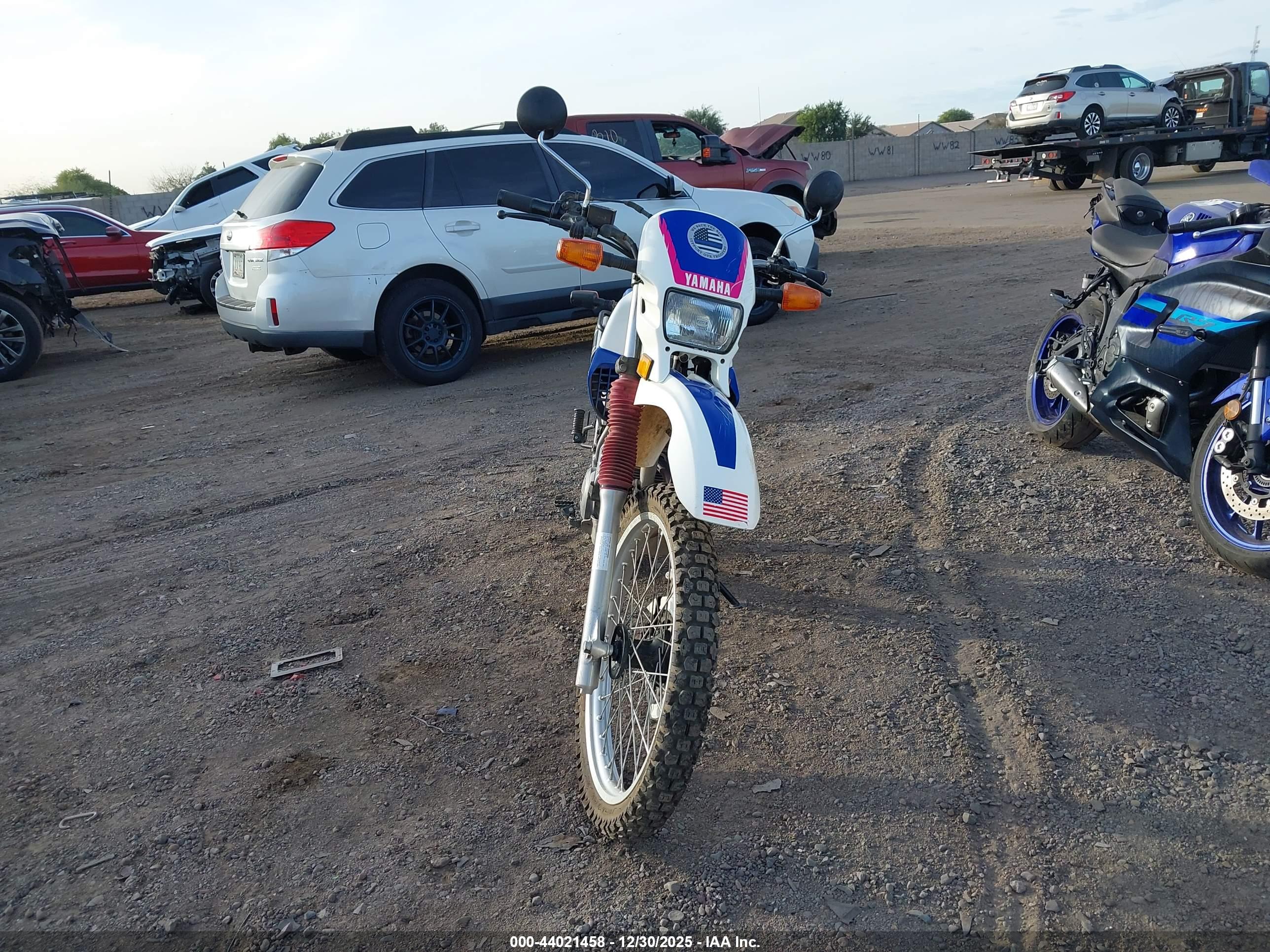 YAMAHA XT225 image 5