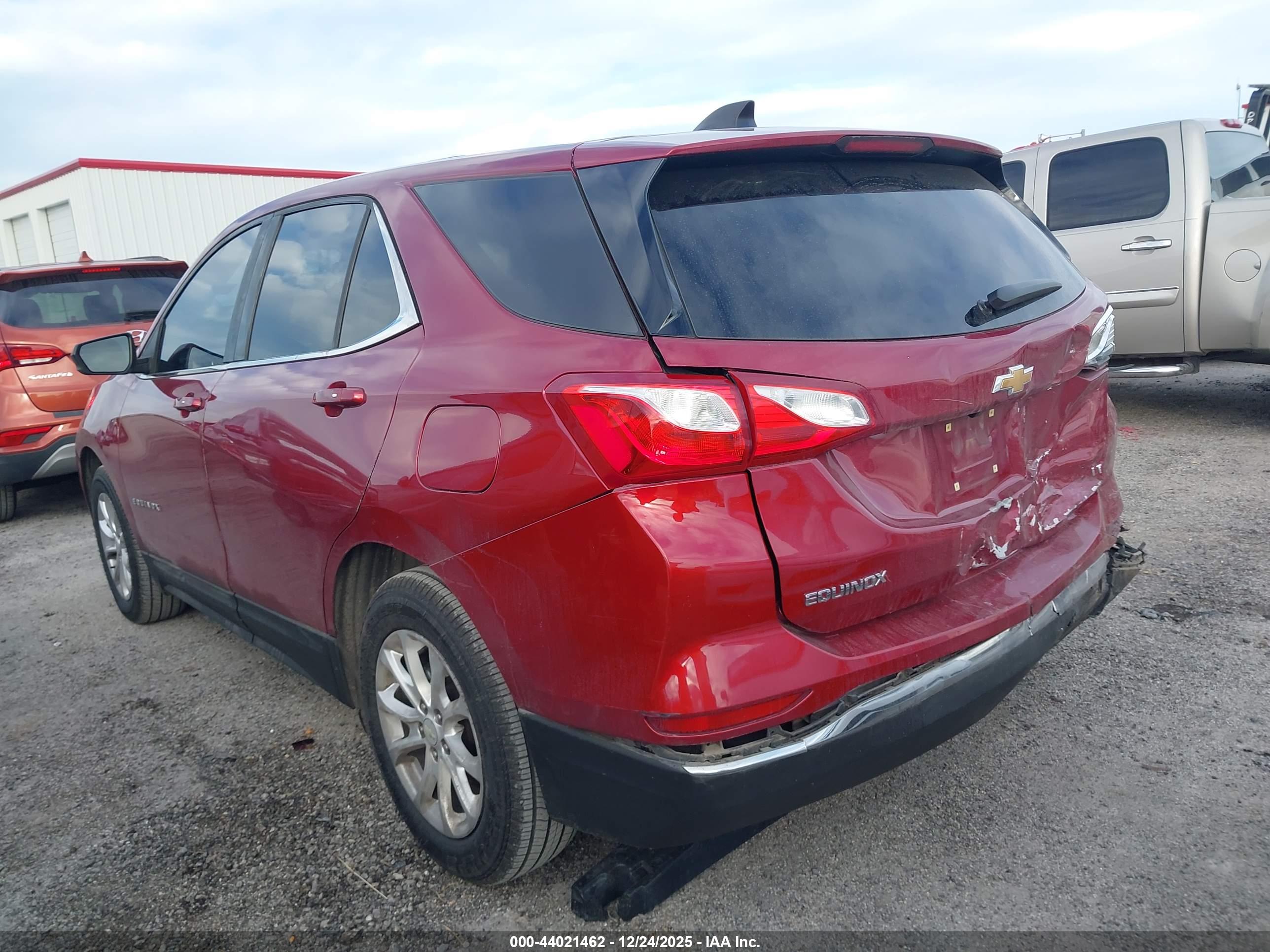 CHEVROLET EQUINOX image 3