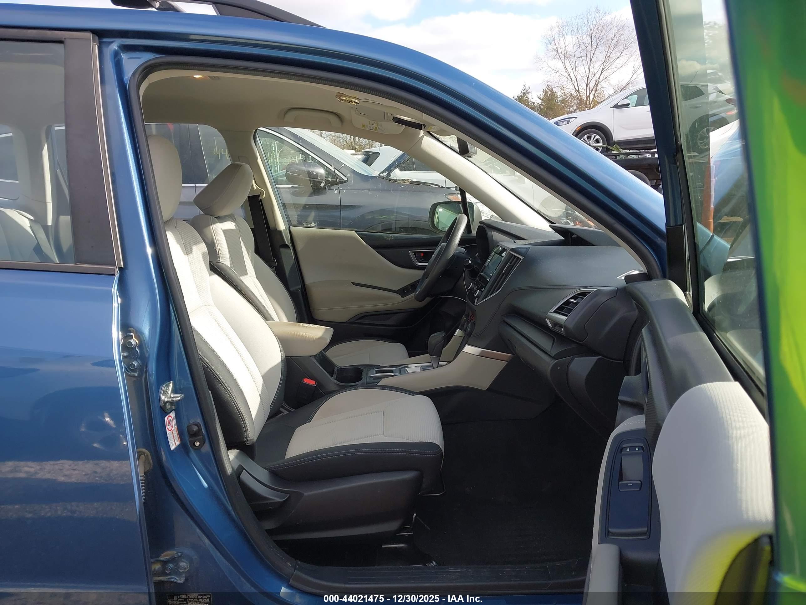 SUBARU FORESTER image 5