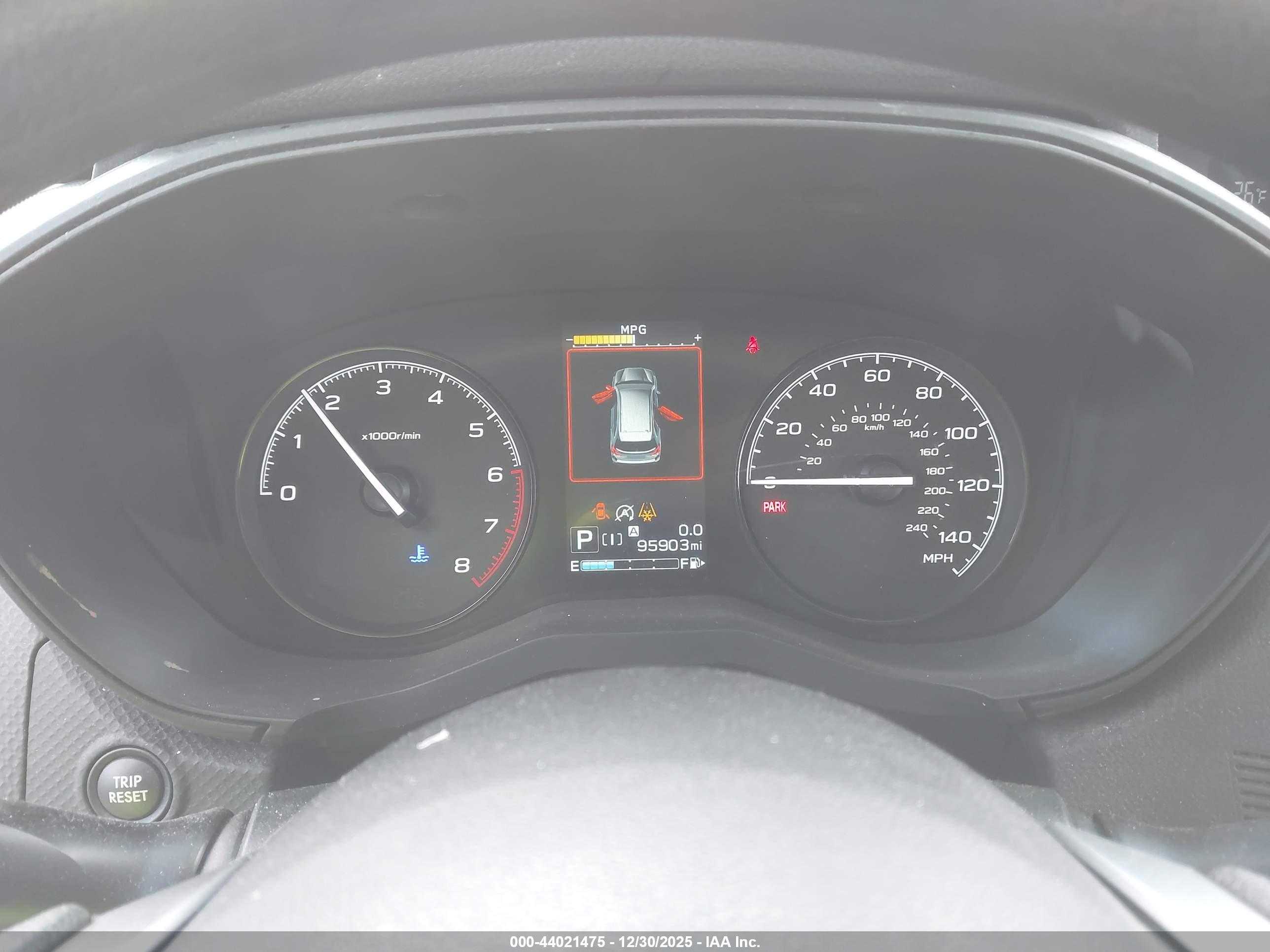 SUBARU FORESTER image 7