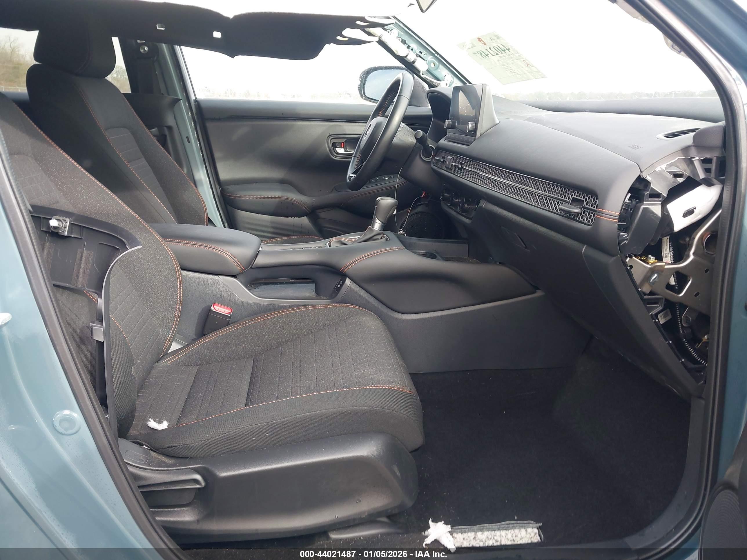 HONDA HR-V image 5