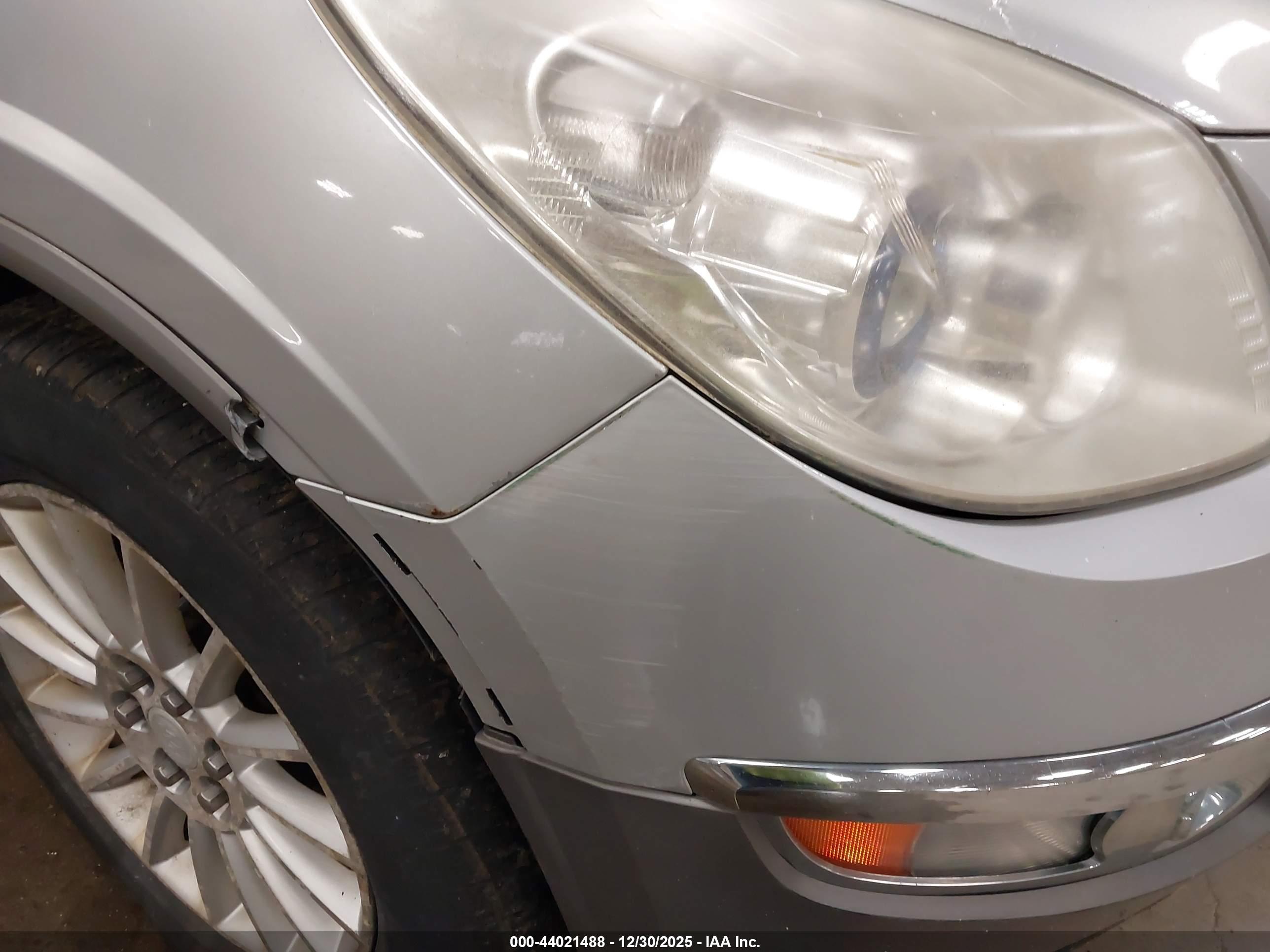 BUICK ENCLAVE image 6