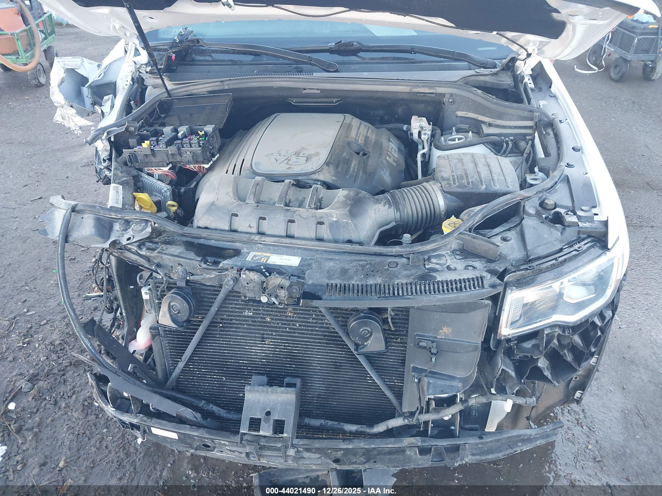 JEEP GRAND image 10