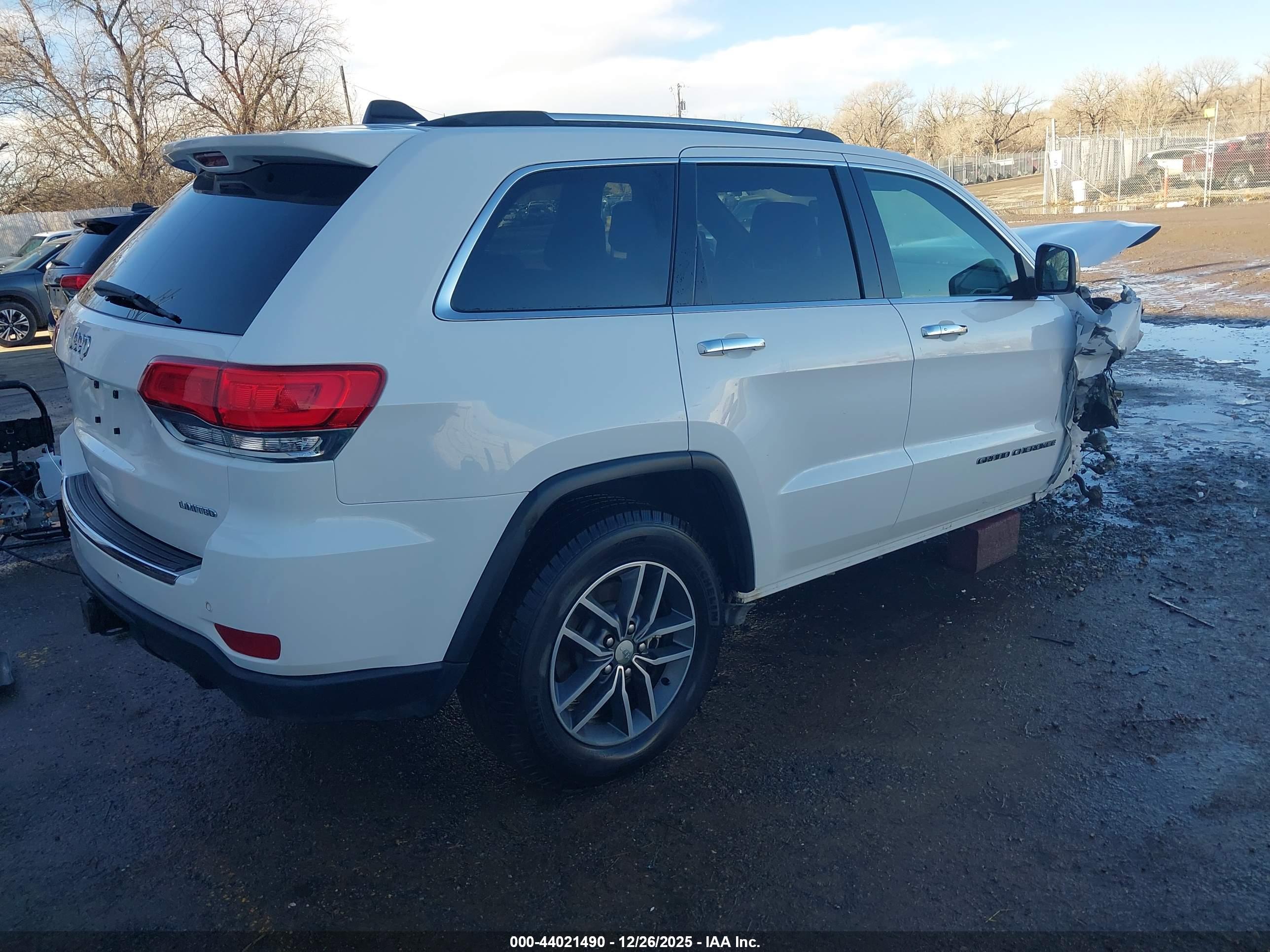 JEEP GRAND image 4