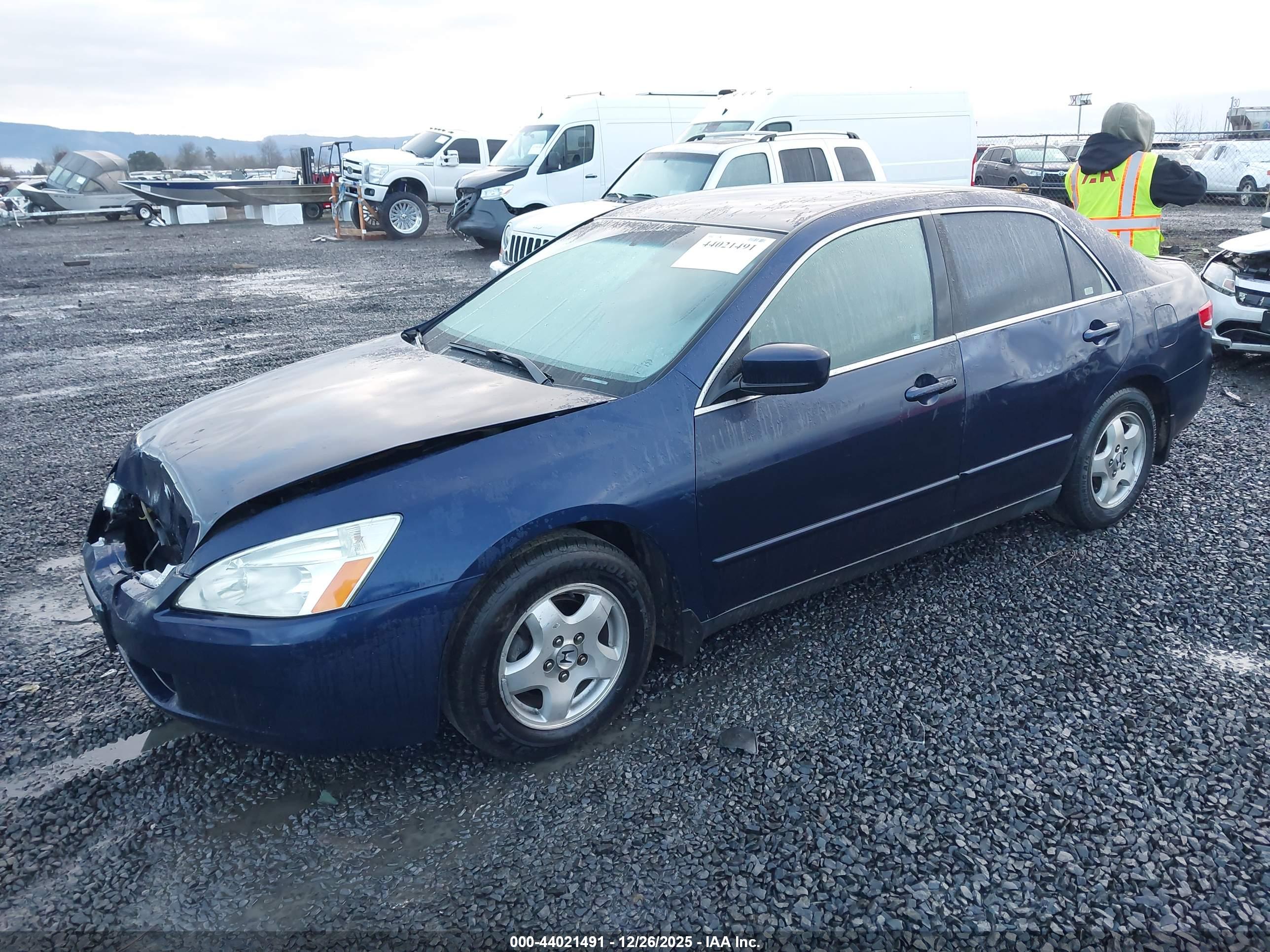 HONDA ACCORD image 2