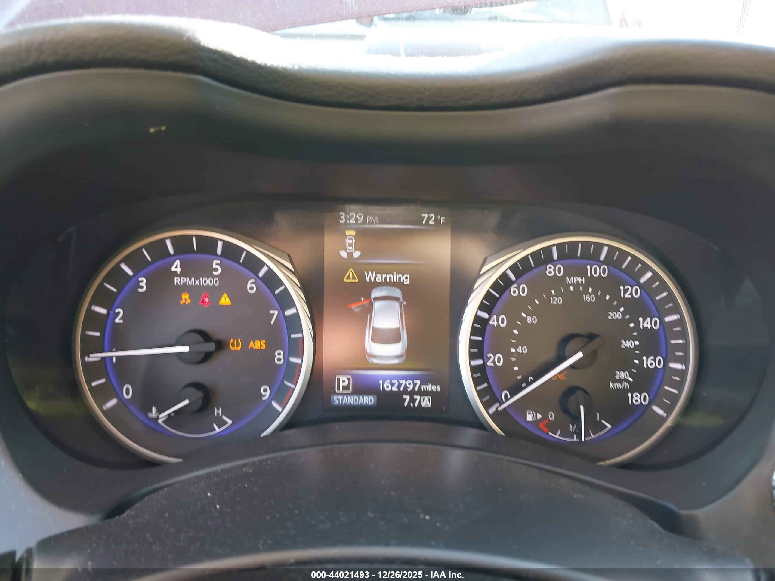 INFINITI Q50 image 7