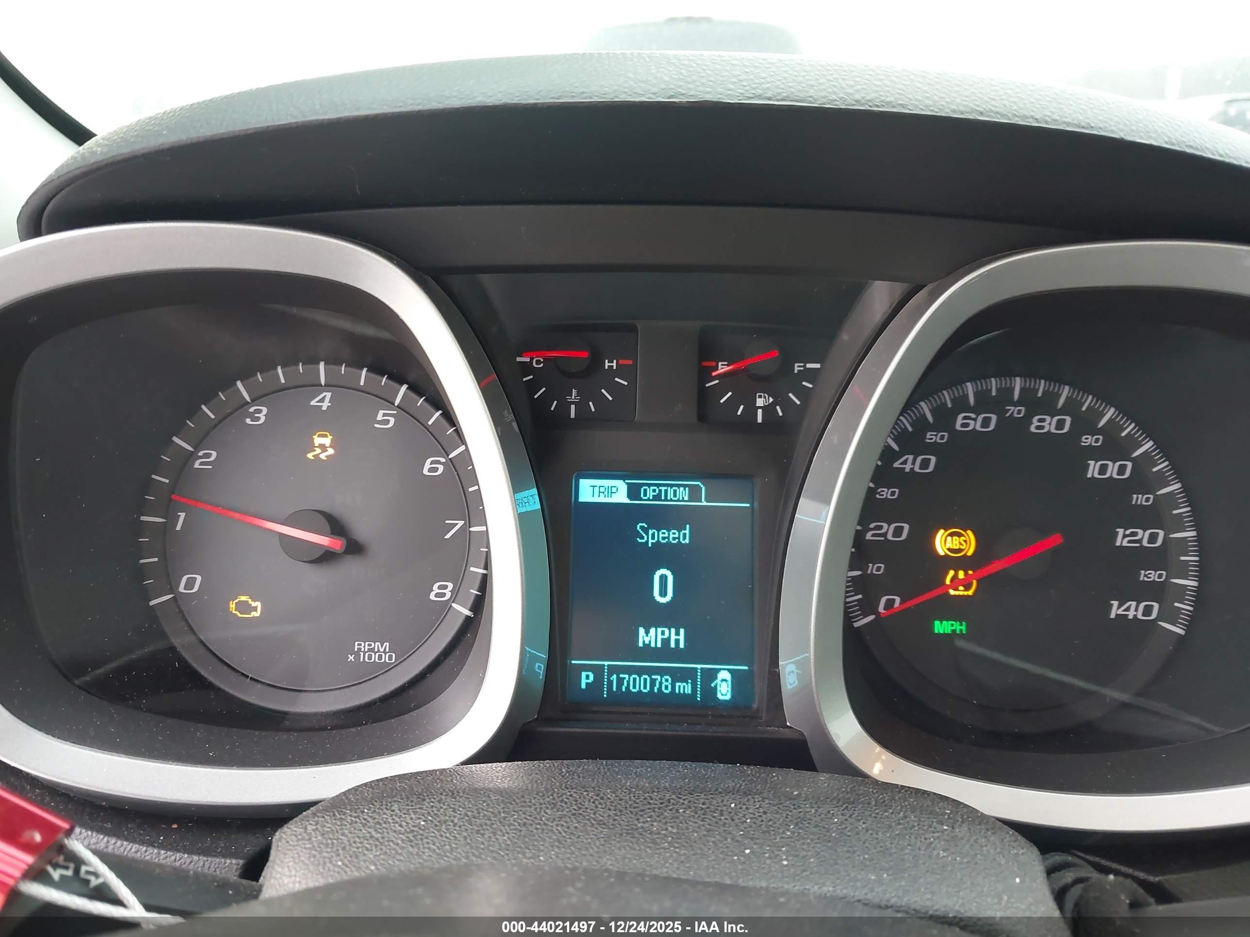 CHEVROLET EQUINOX image 7