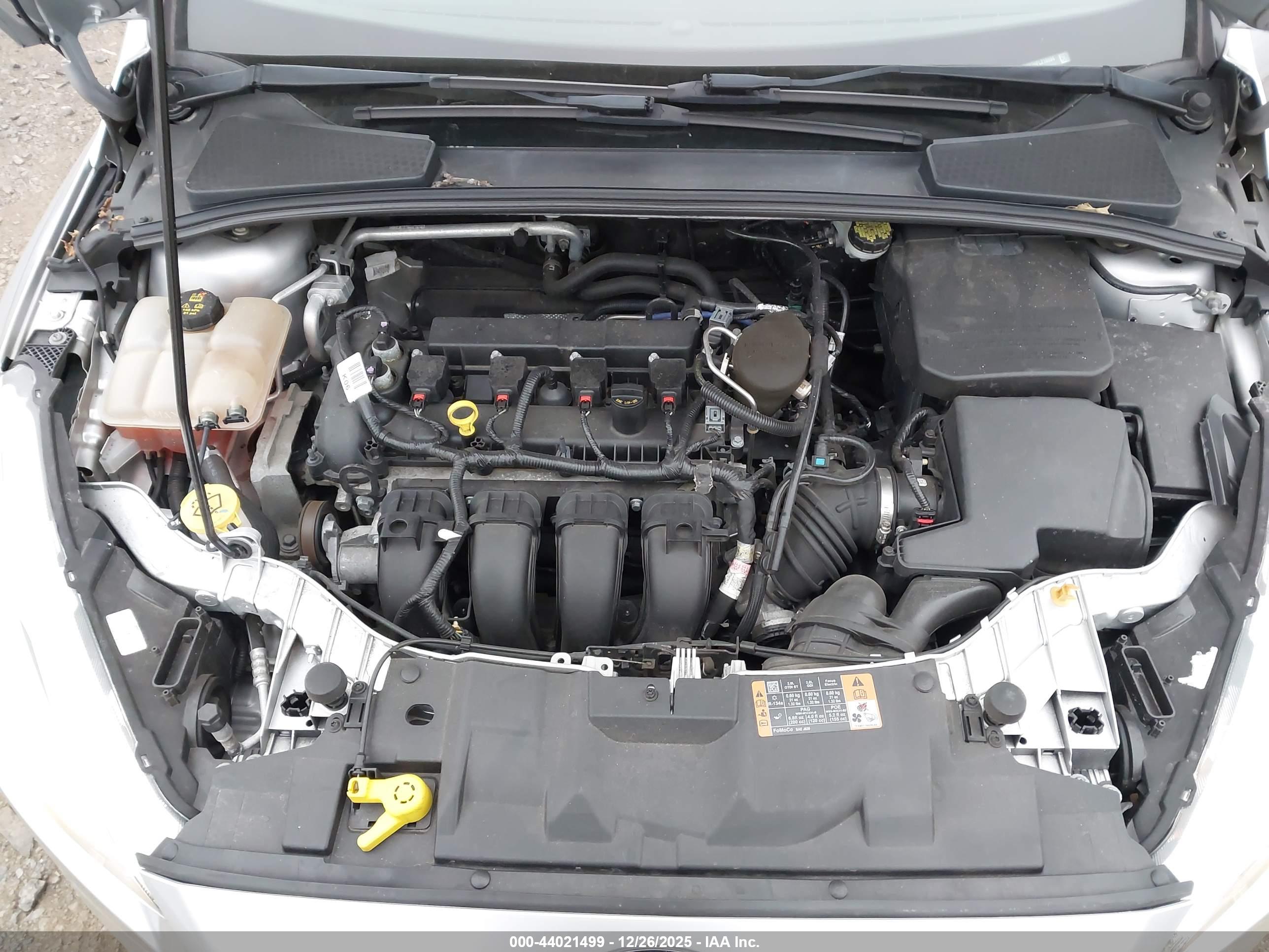 FORD FOCUS image 10