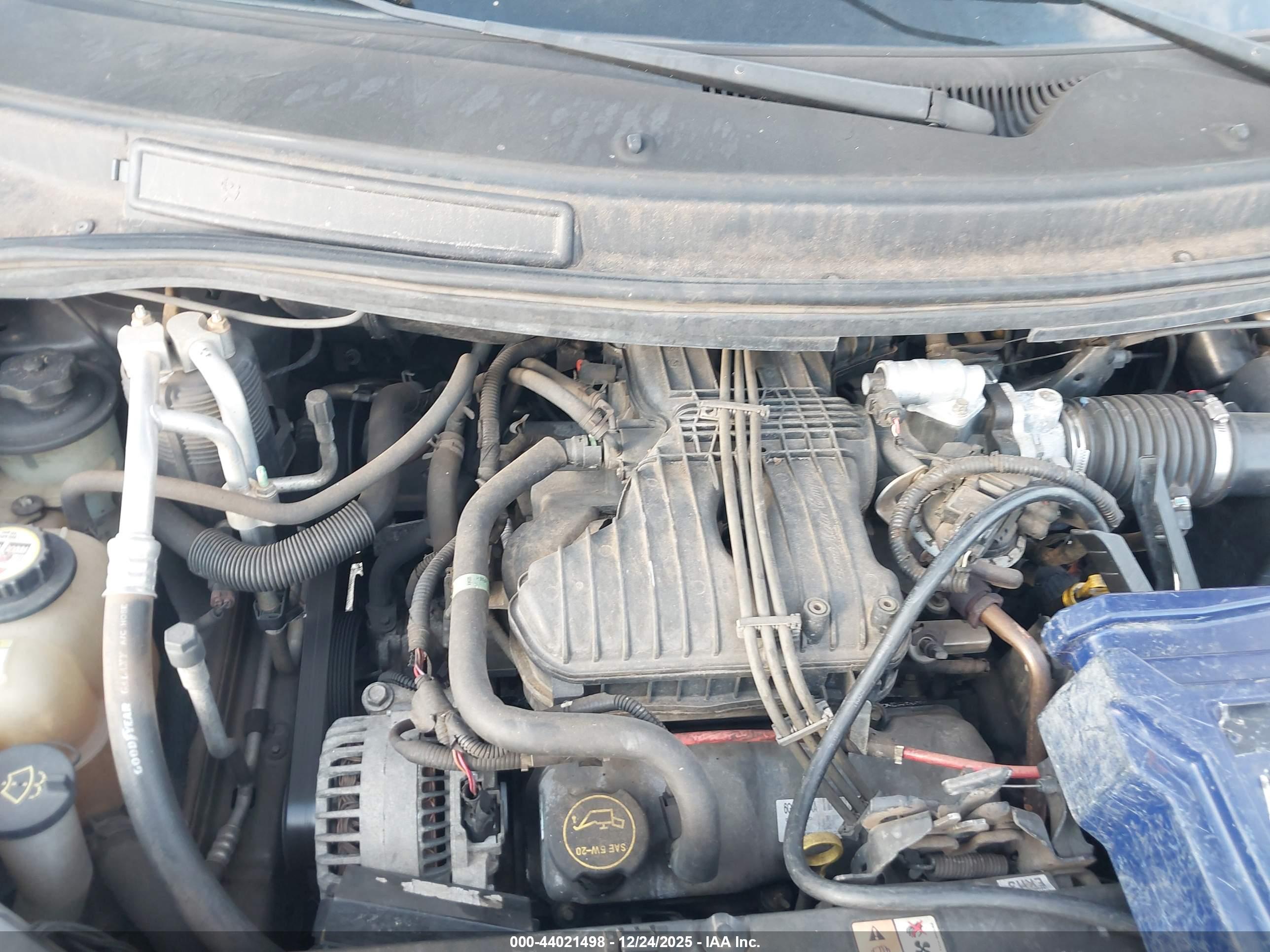 FORD FREESTAR image 10