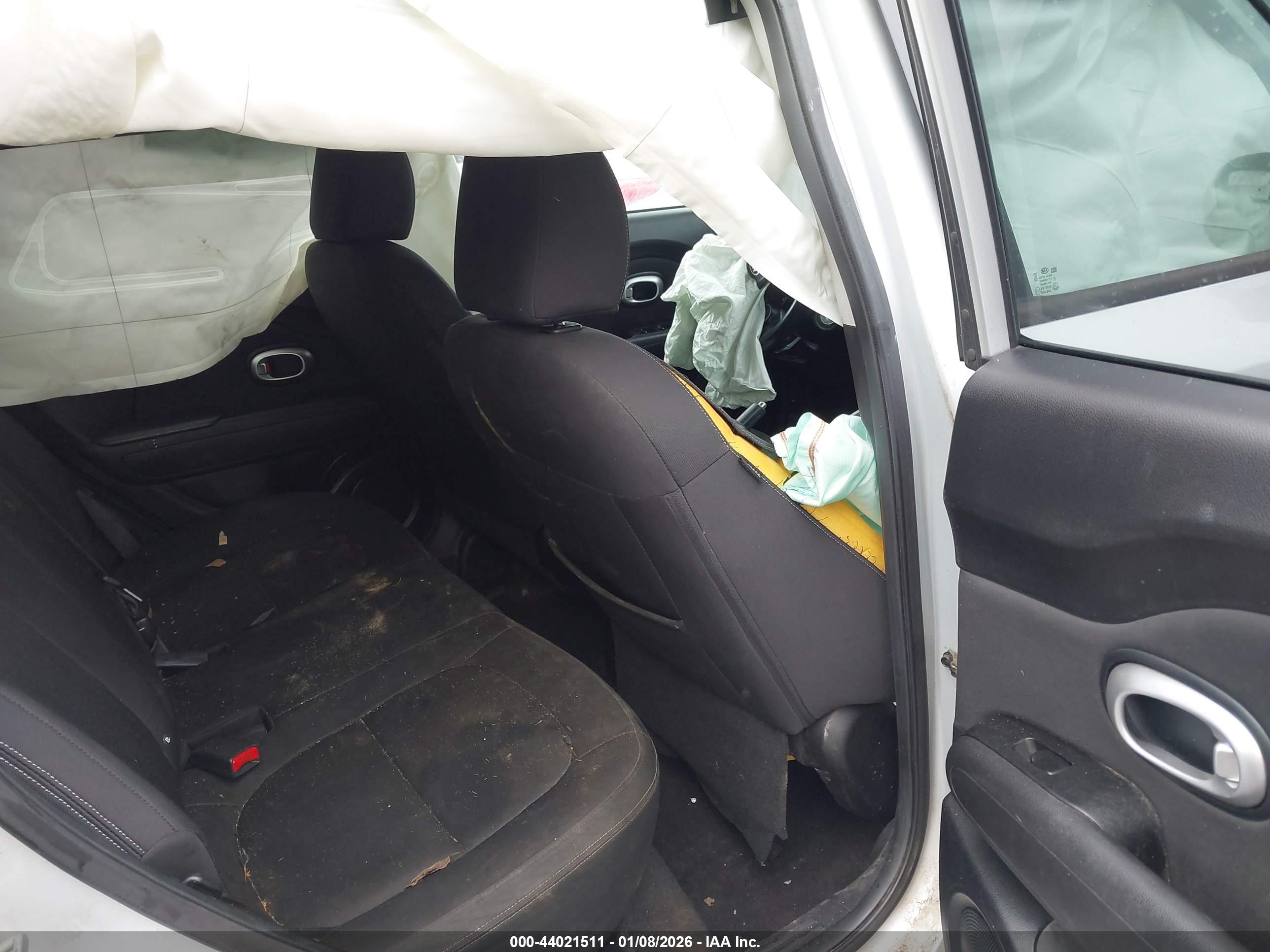 KIA SOUL image 8
