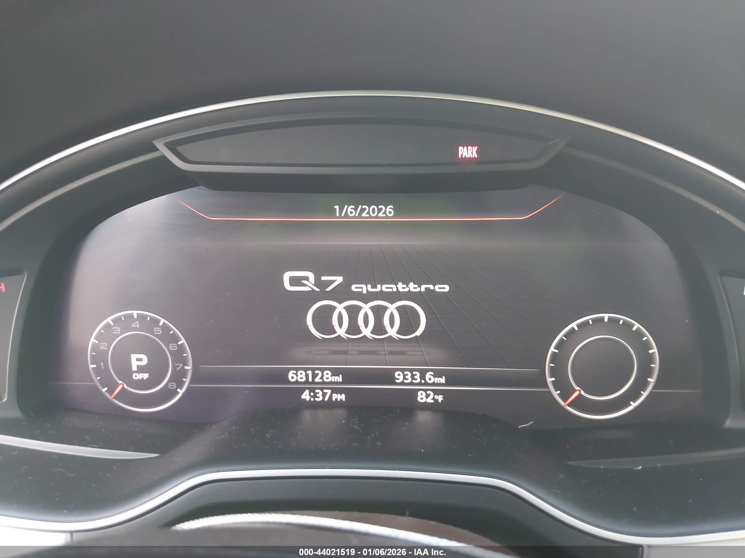 AUDI Q7 image 7