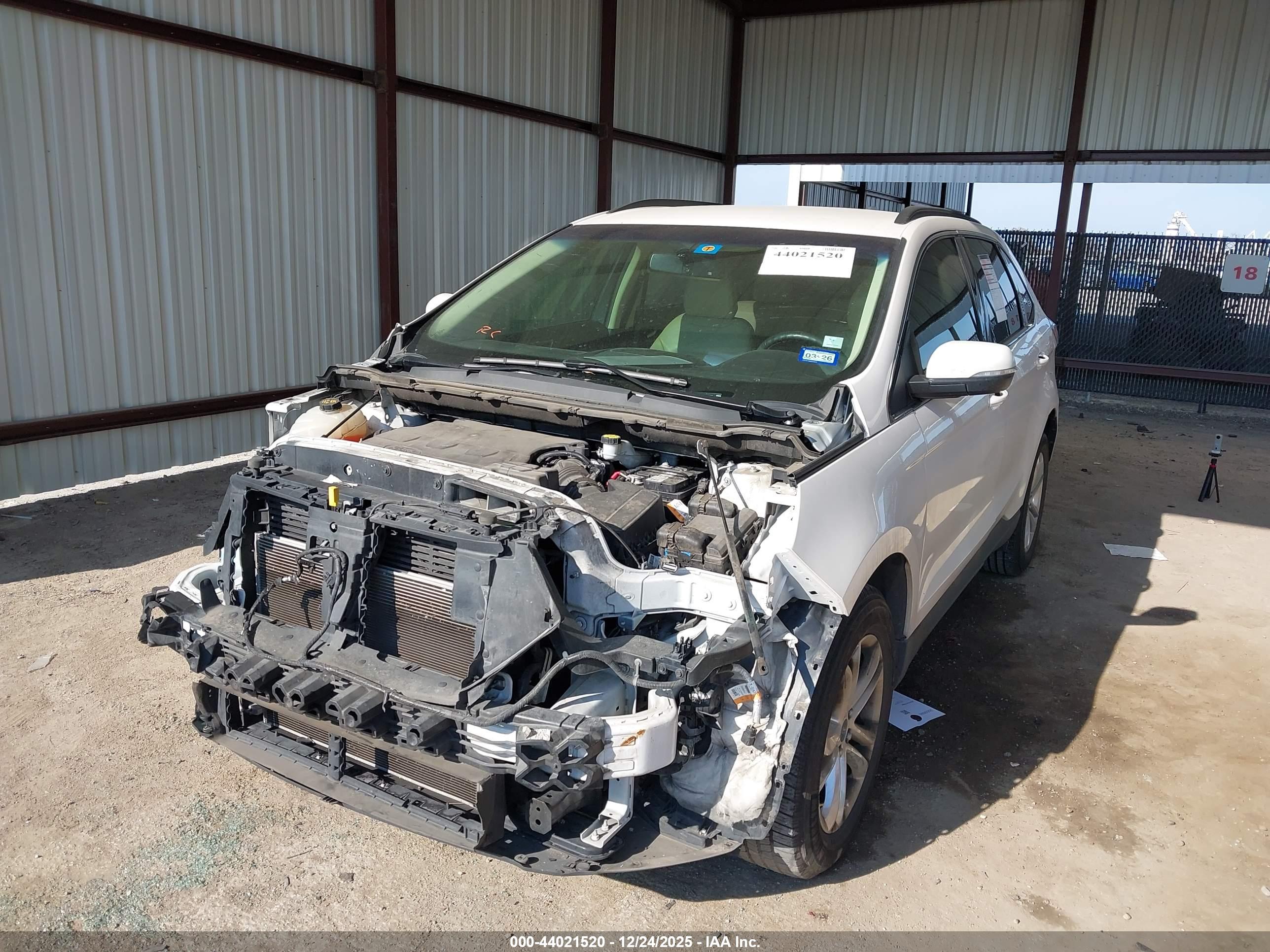FORD EDGE image 2
