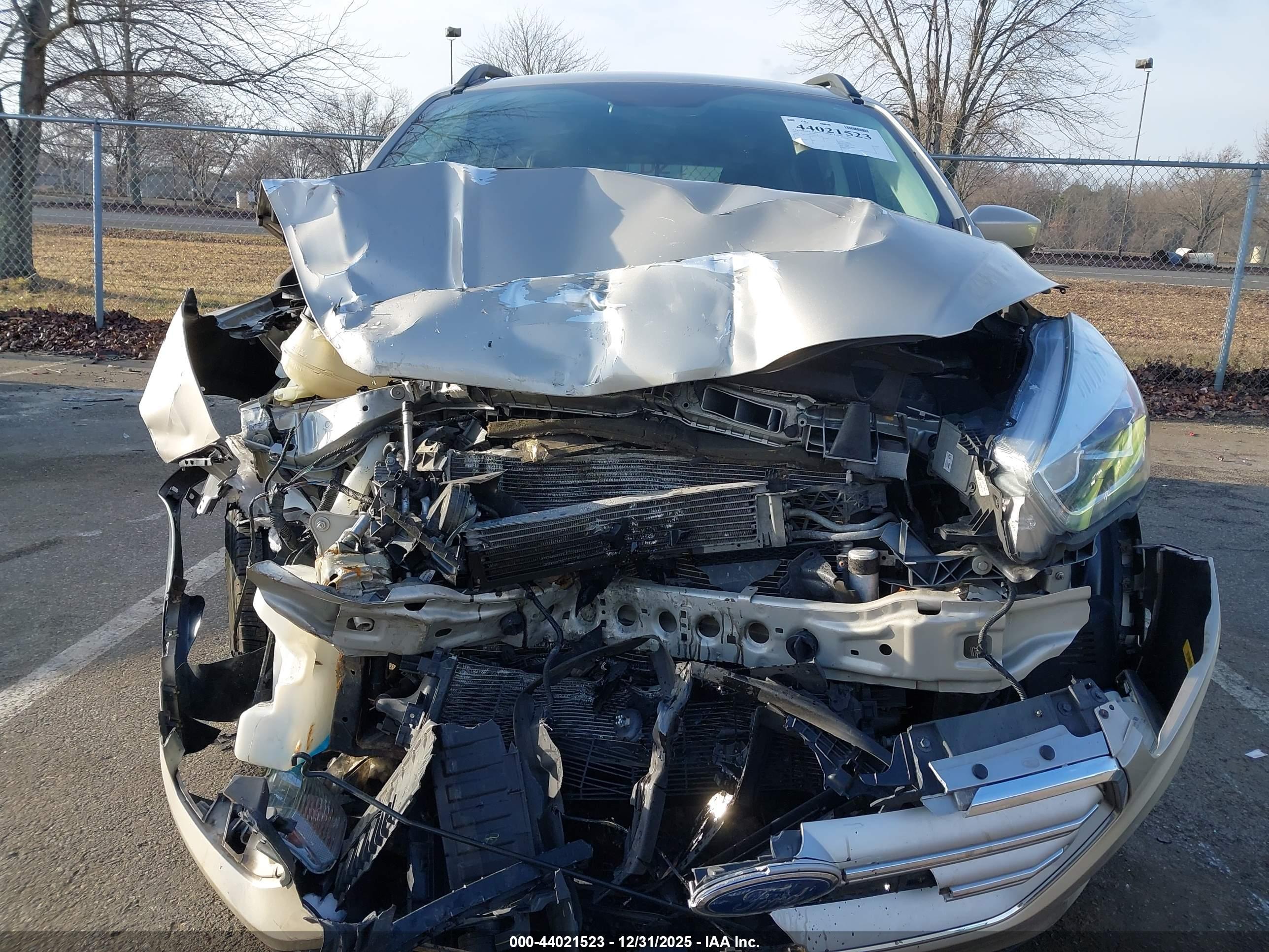 FORD ESCAPE image 6