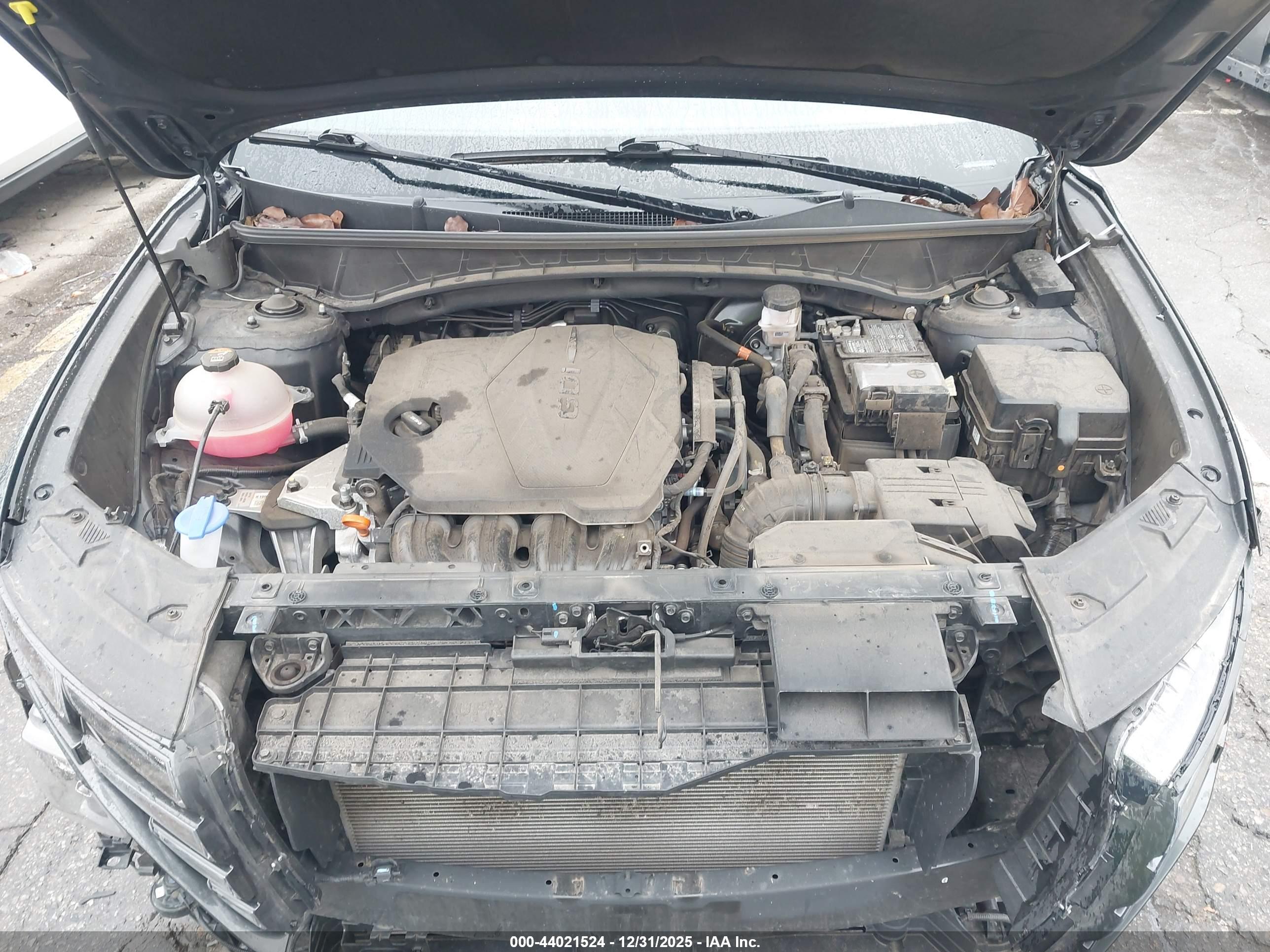 HYUNDAI TUCSON image 10
