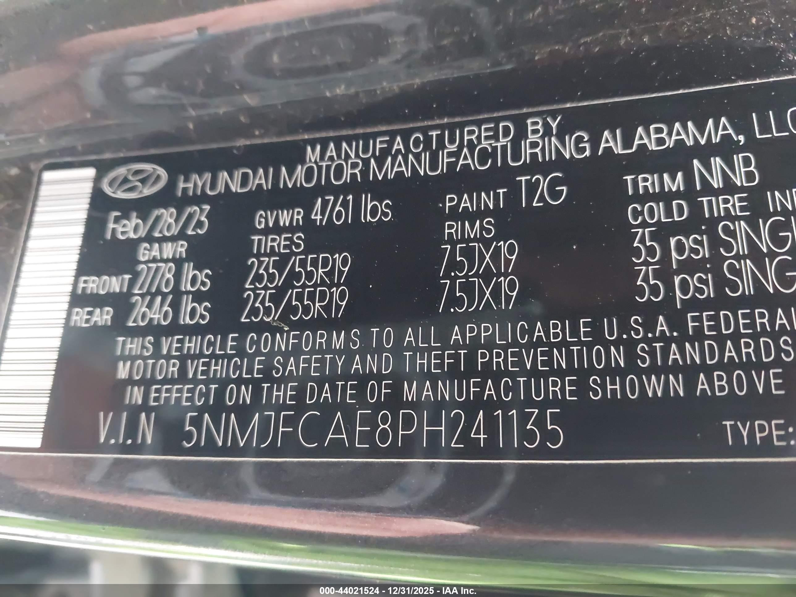 HYUNDAI TUCSON image 9