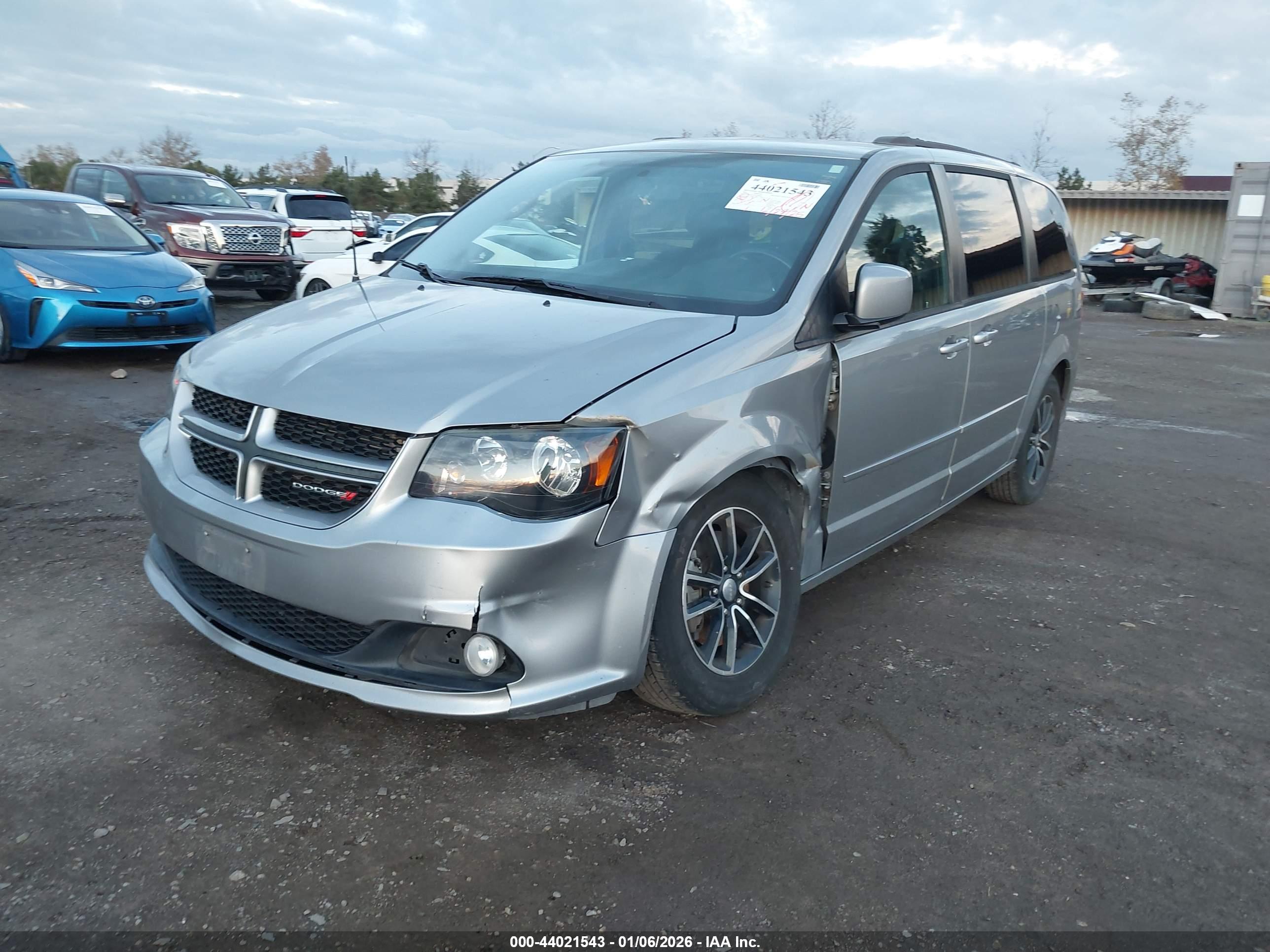 DODGE GRAND image 2